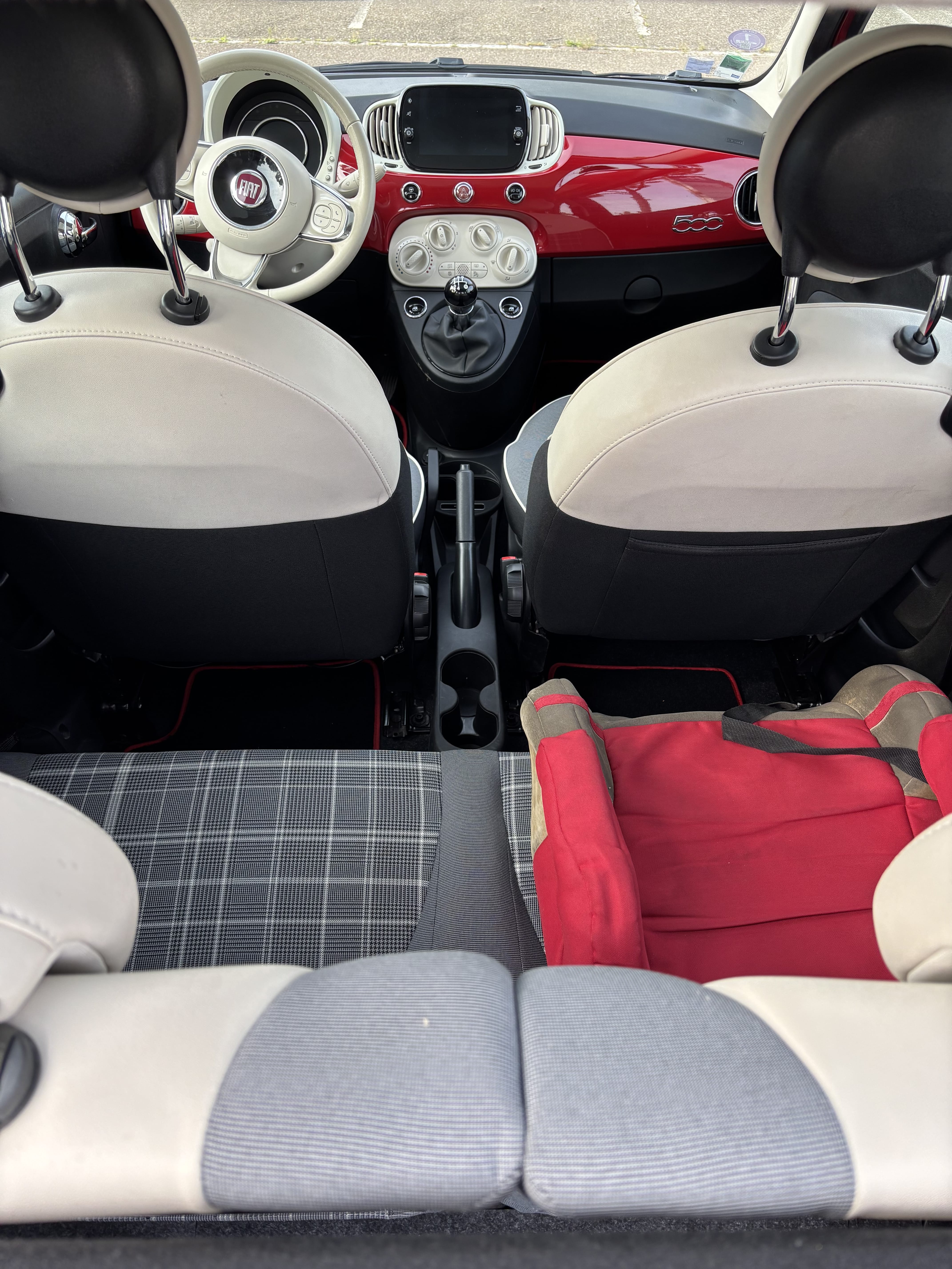 Fiat 500 avec Apple CarPlay