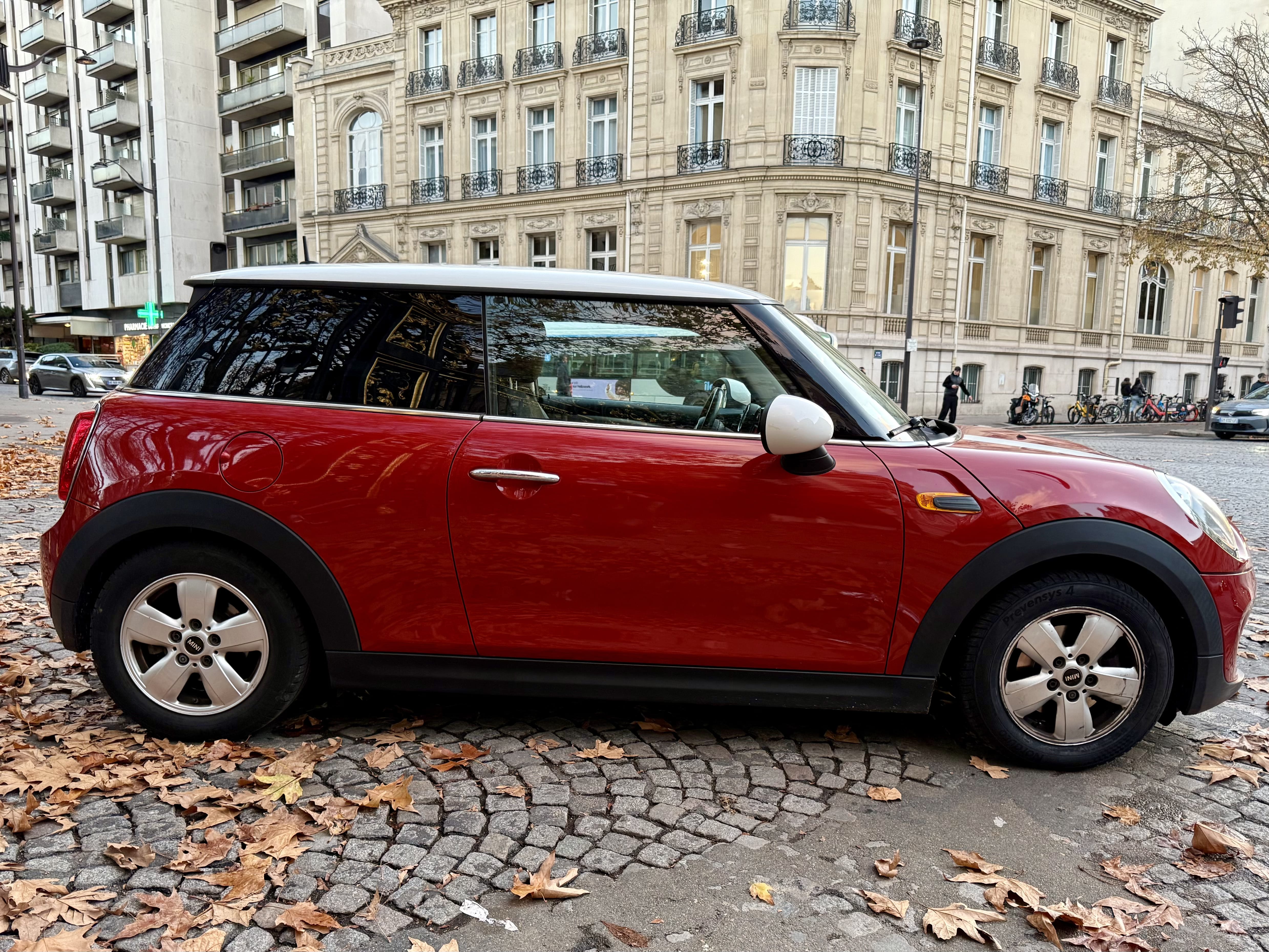 Mini Cooper 3 portes avec Climatisation