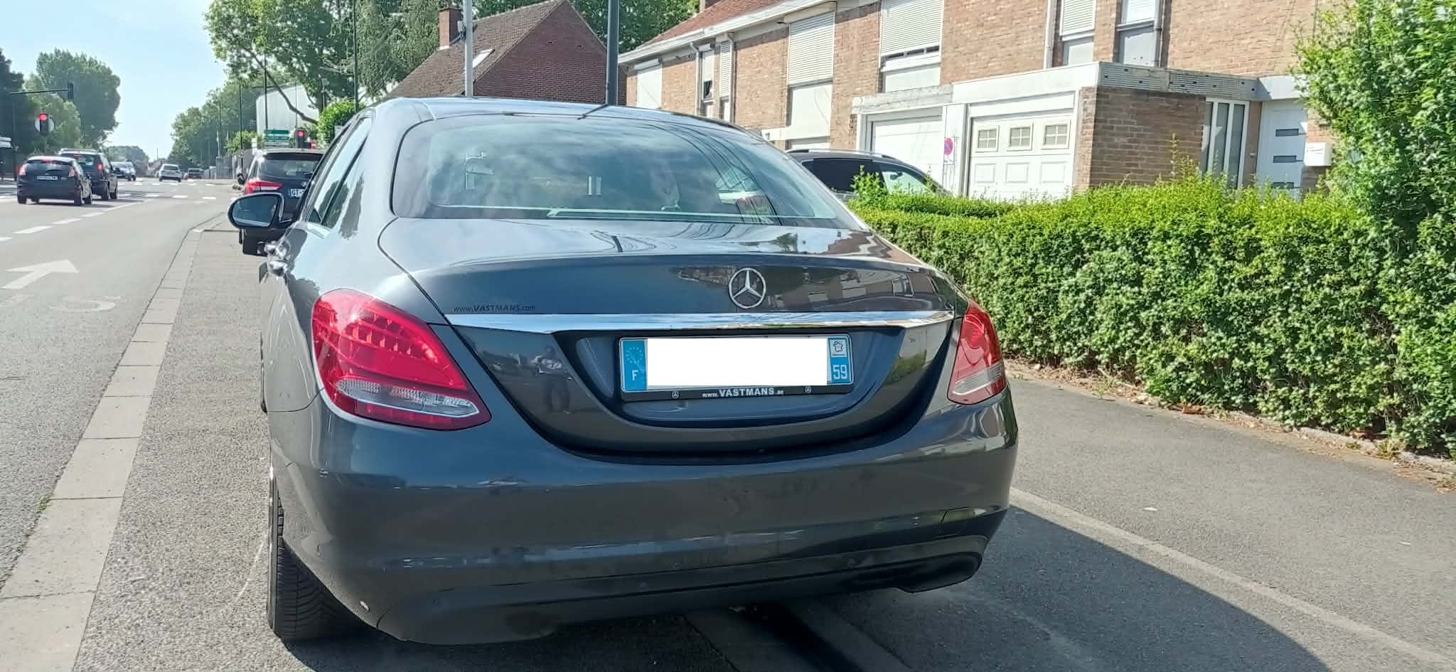 Mercedes-Benz Classe C avec Régulateur de vitesse