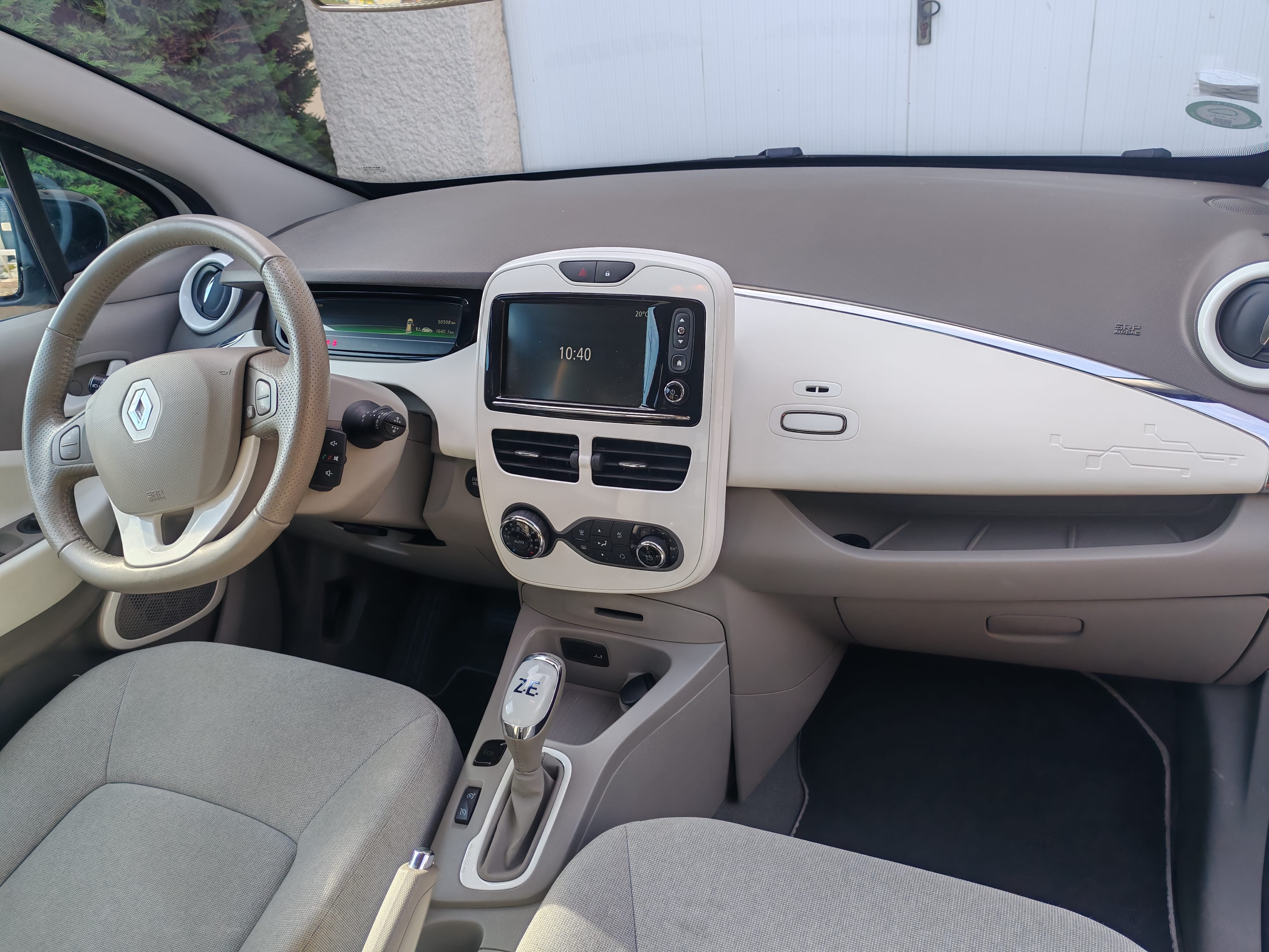 Renault ZOE avec GPS