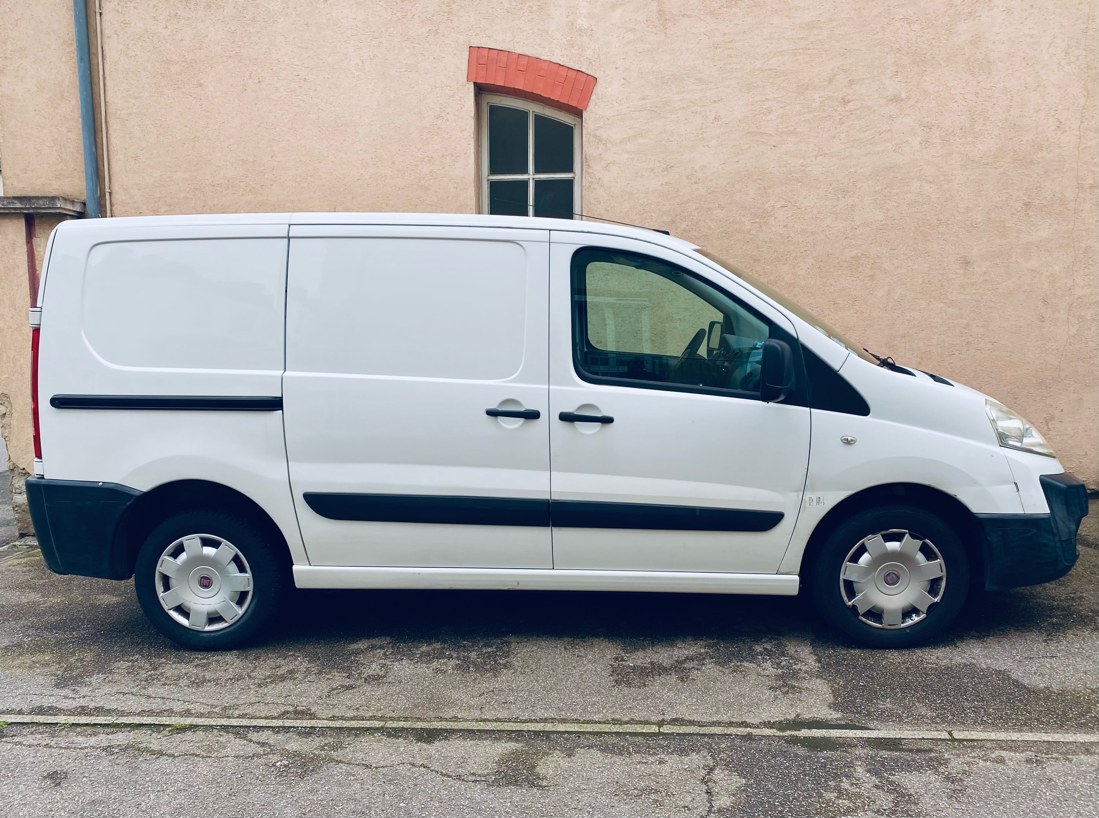 Fiat Scudo 2.0 HDI 120 CH avec Climatisation