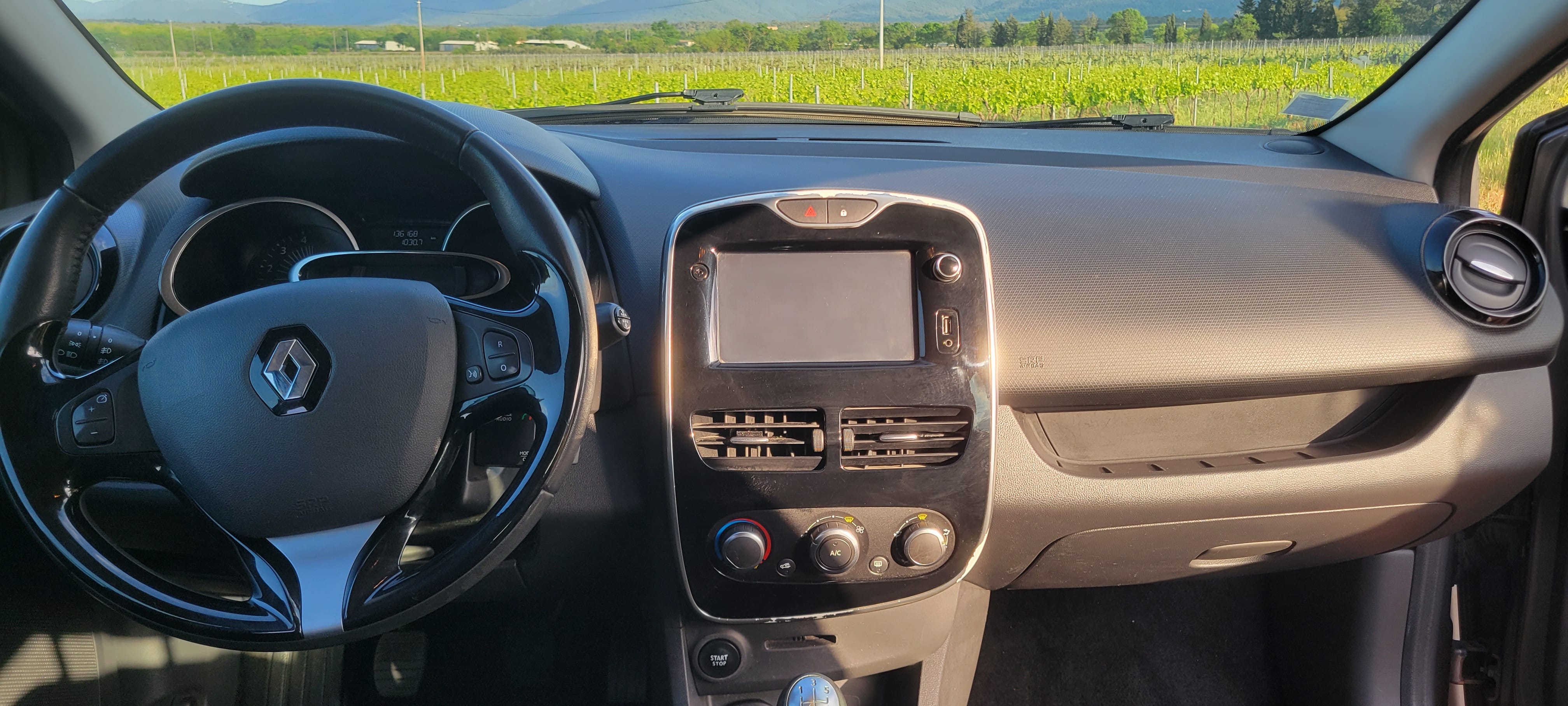 Renault Clio avec Régulateur de vitesse
