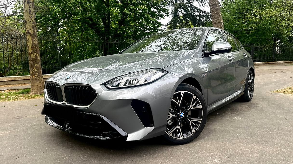 BMW Série 1 avec GPS