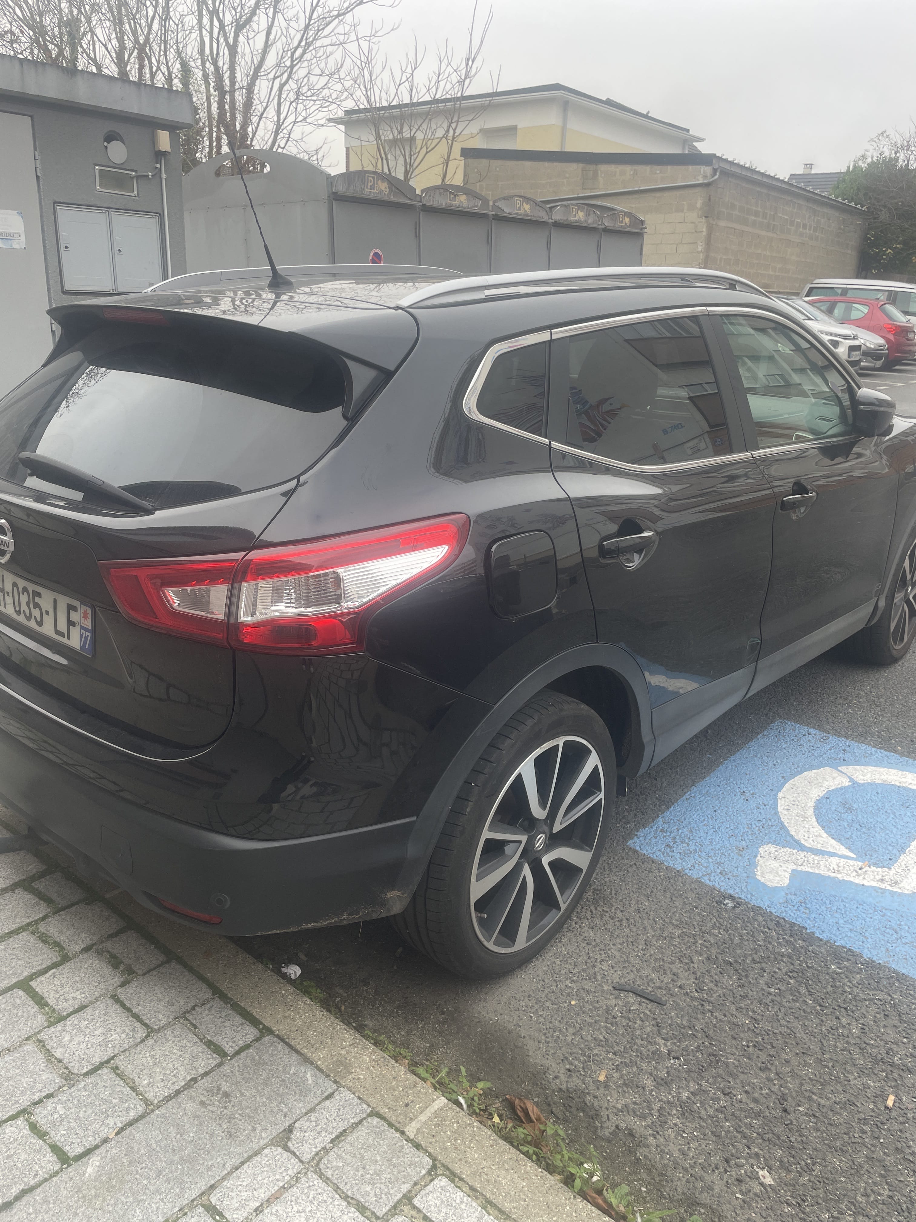 Nissan Qashqai avec GPS