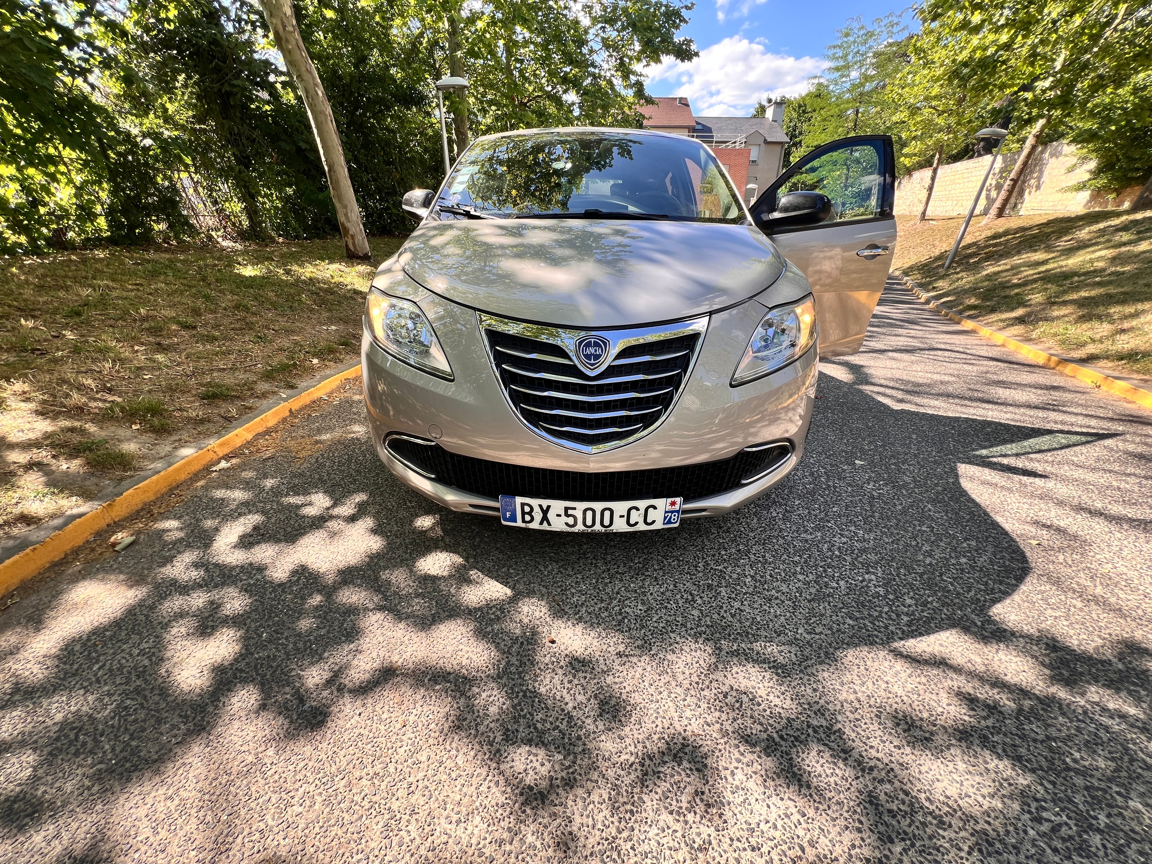 Lancia Ypsilon avec Quatre roues motrices