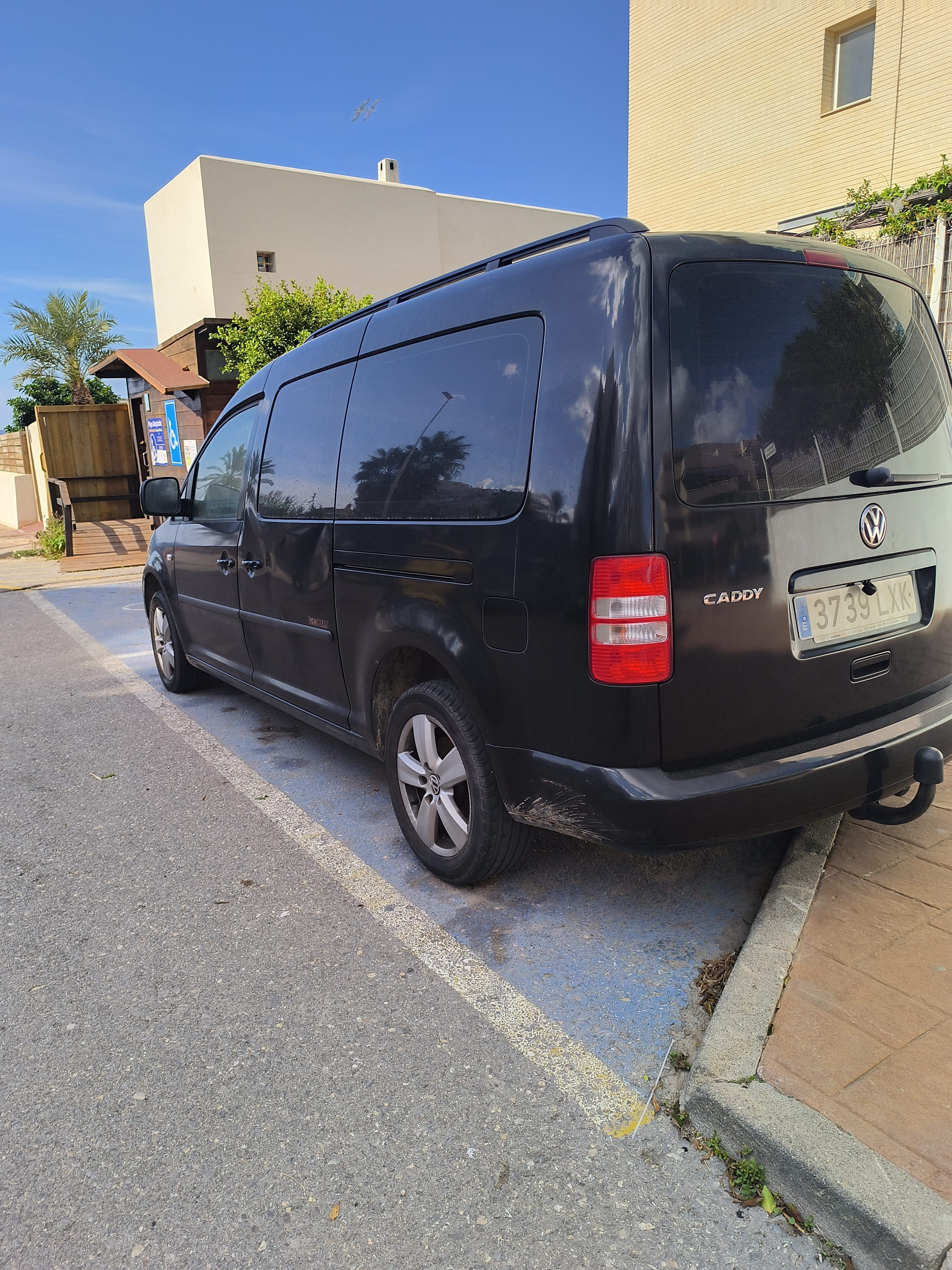 Volkswagen Caddy Combi con Aire acondicionado