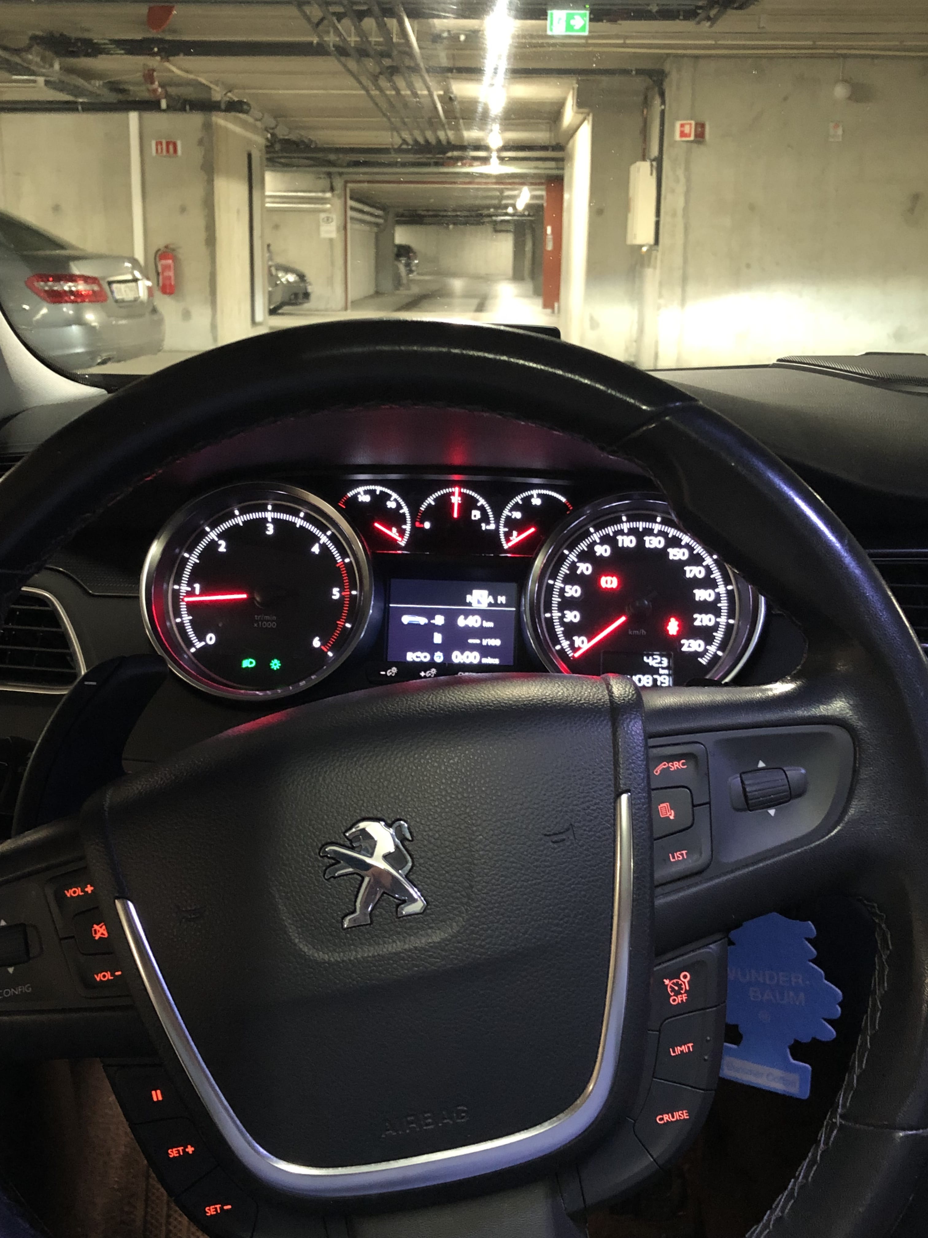 Peugeot 508 med Babysete