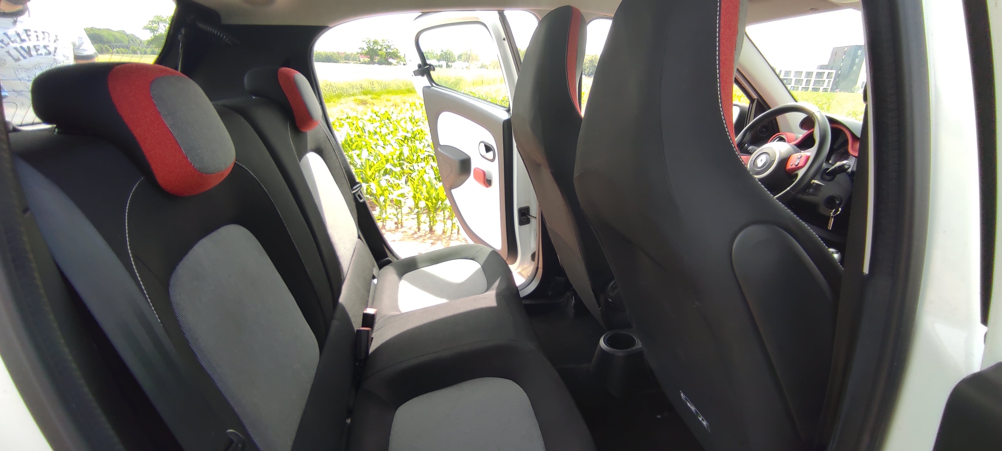 Renault Twingo III avec Pneus neige