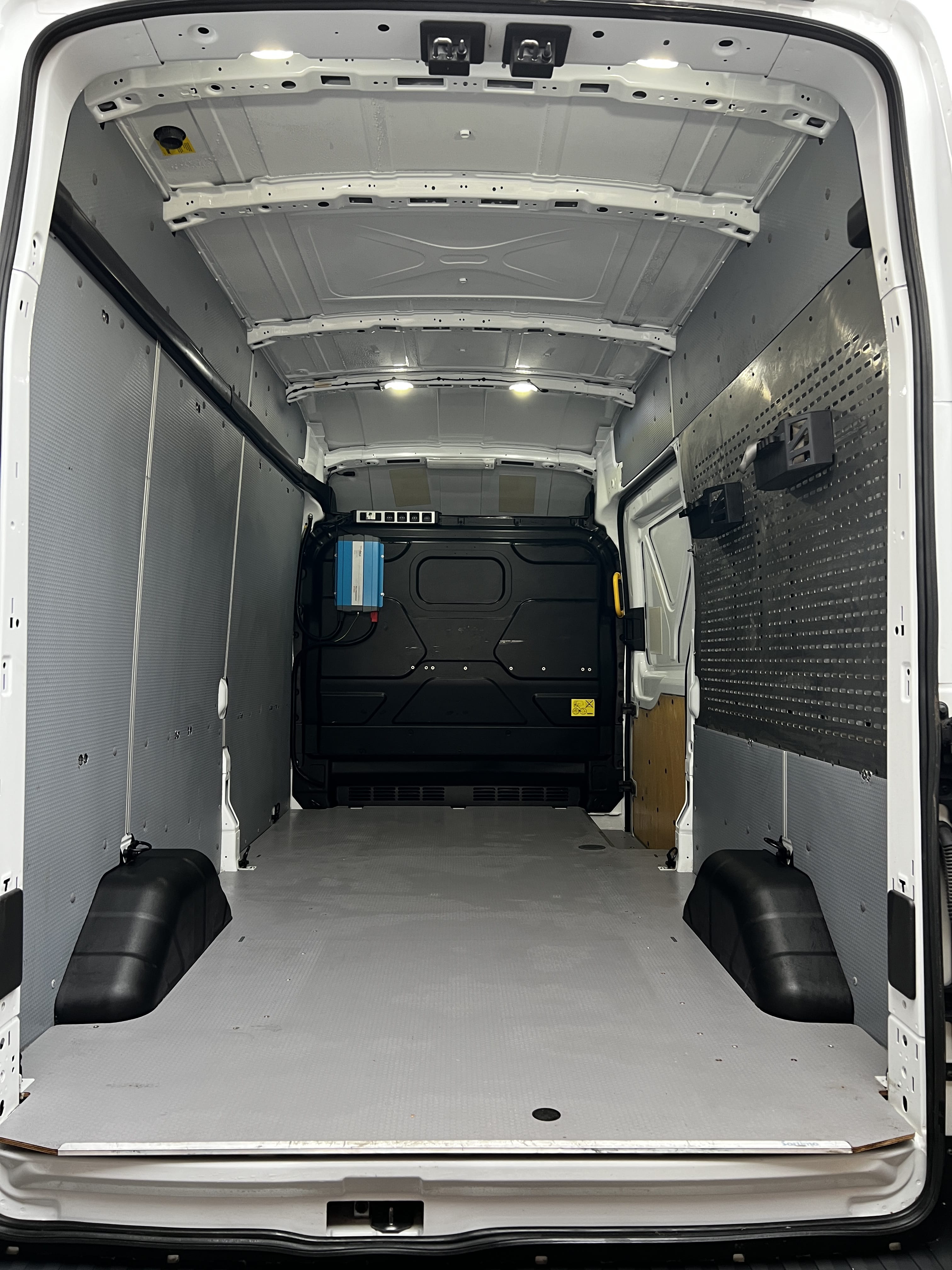 Ford Transit 350 L3H3