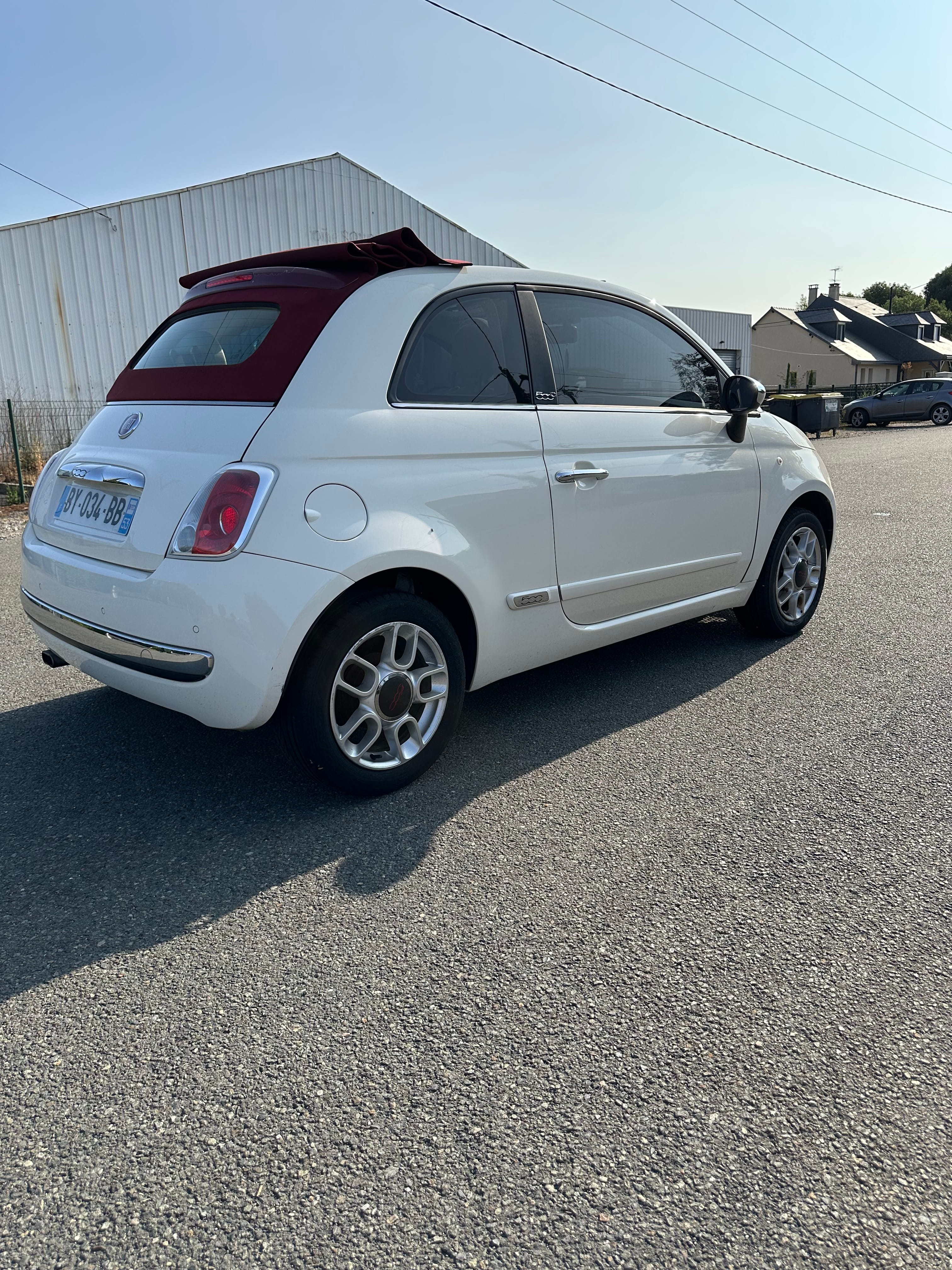 Fiat 500 C 1,2L 75 CV Lounge avec Autoradio