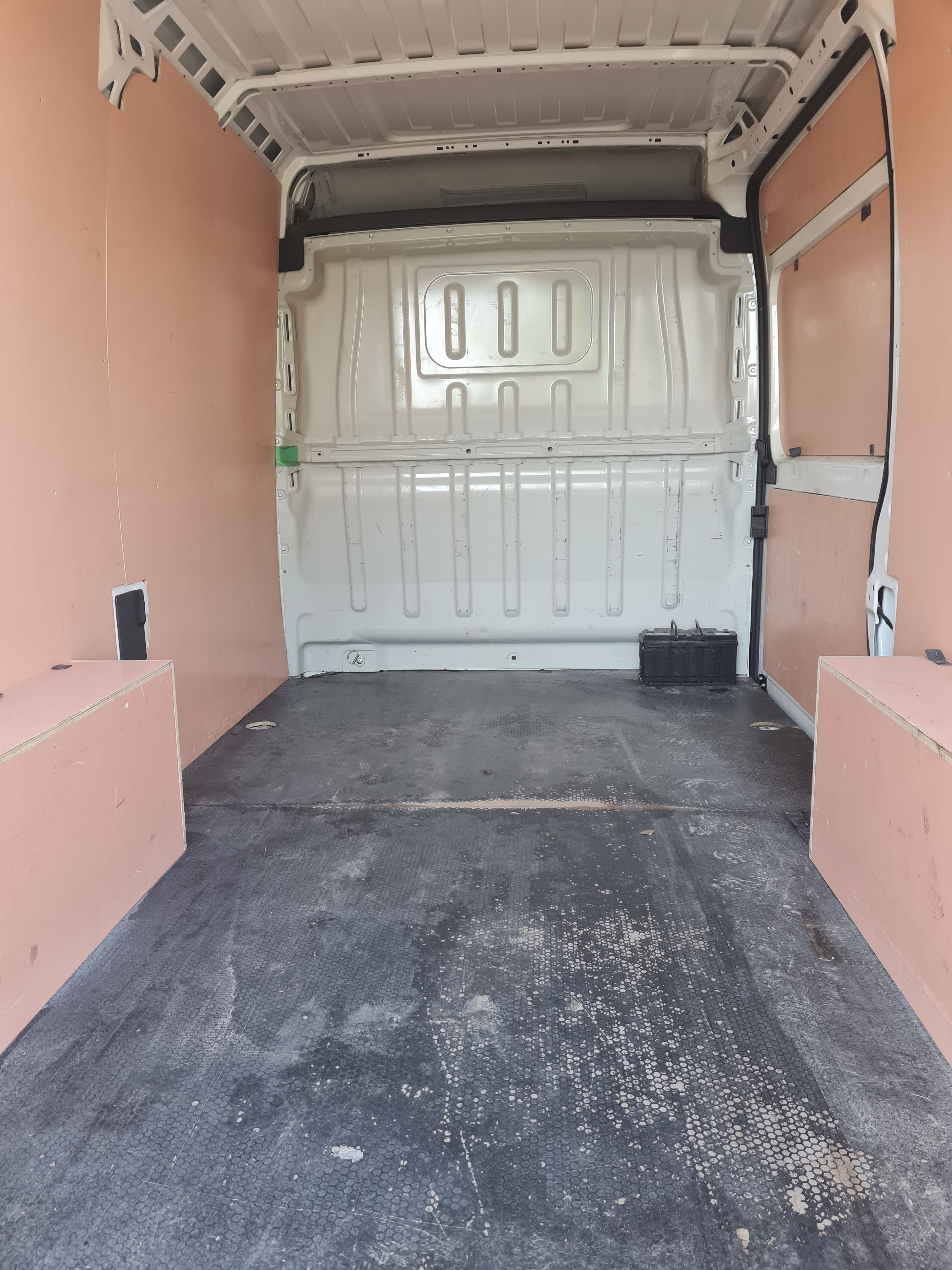 Peugeot Boxer FOURGON.  12 m³, 2020, Diesel