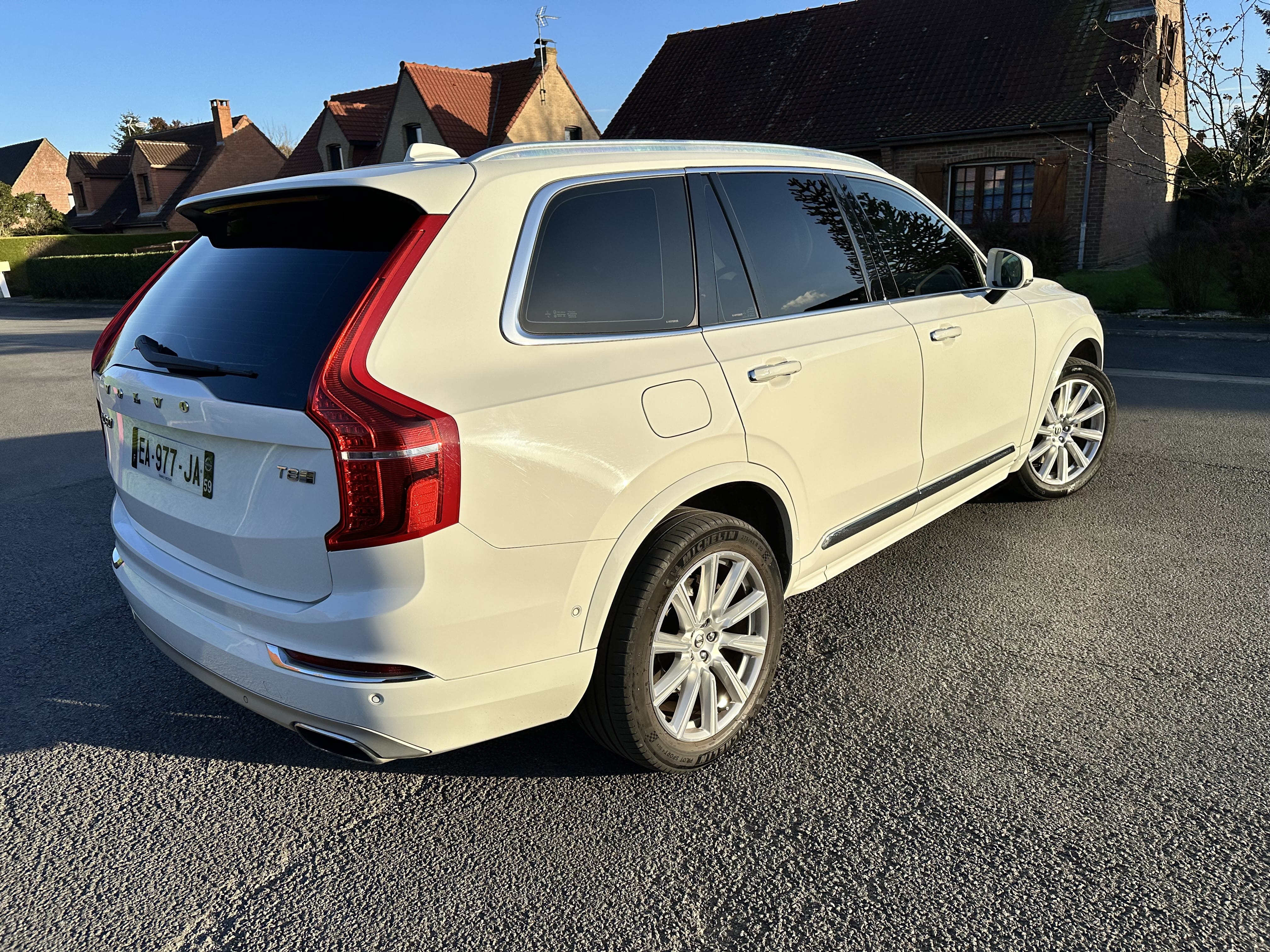 Volvo XC90 T8 Inscription Luxe avec Audio Bluetooth