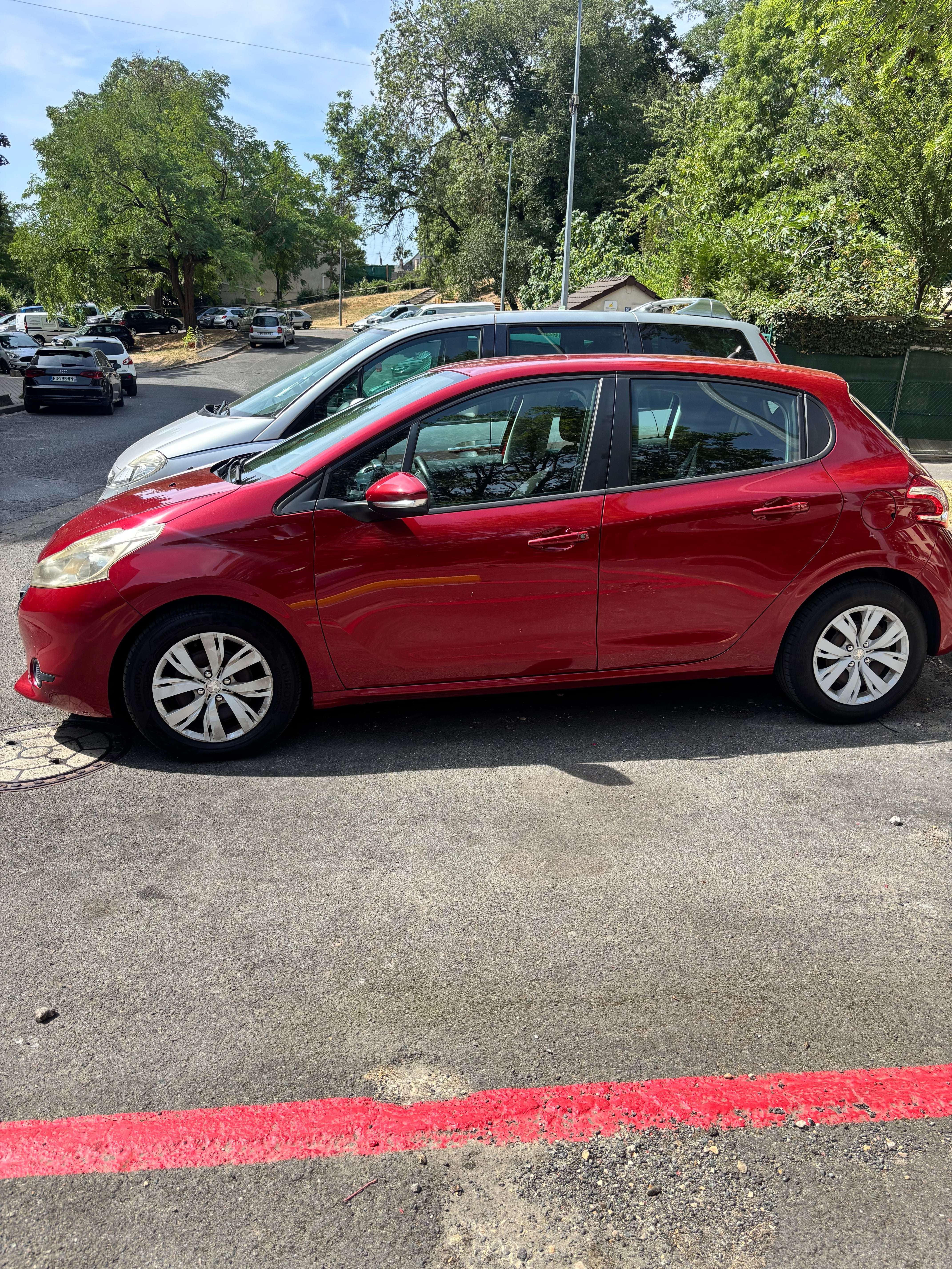 Peugeot 208 avec Climatisation