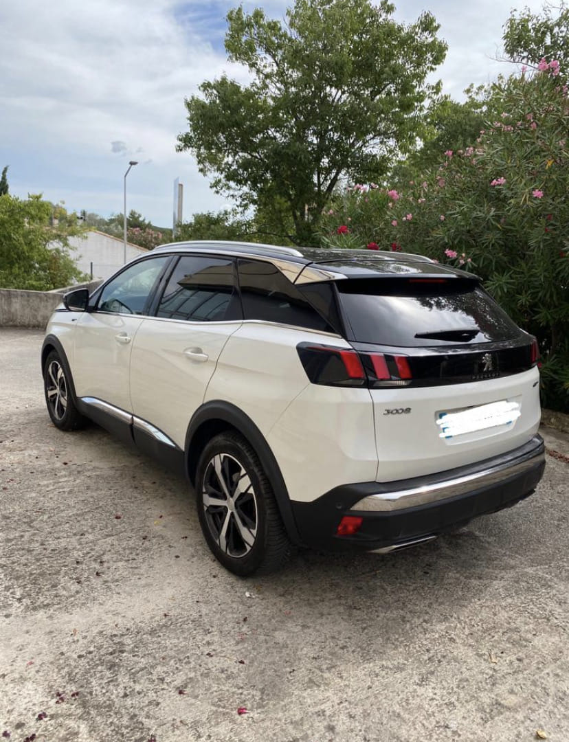 Peugeot 3008 avec GPS