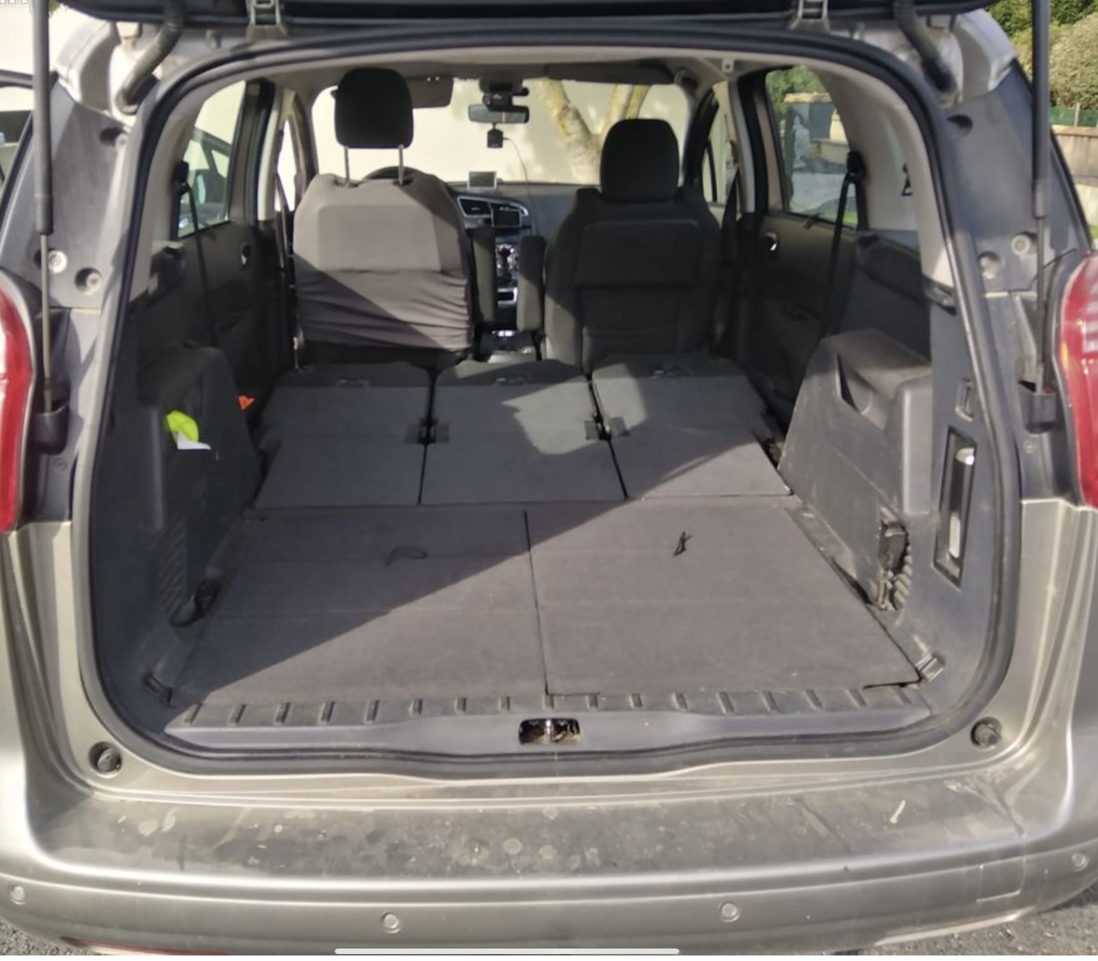 Peugeot 5008 avec Siège bébé