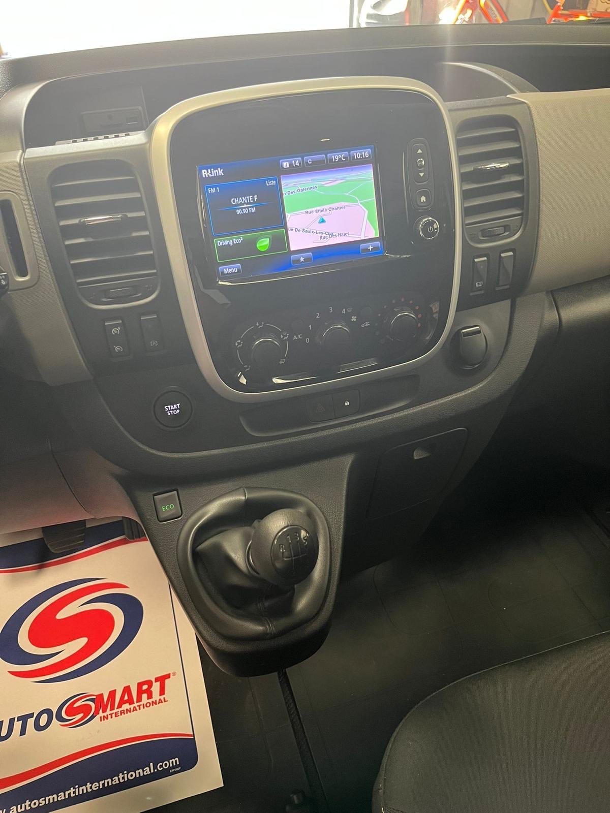 Renault Trafic Passenger avec Audio Bluetooth