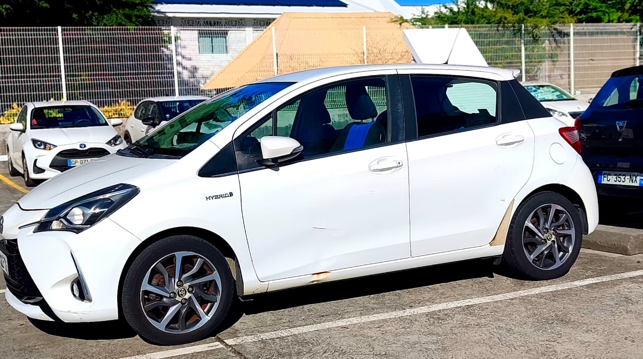 Toyota Yaris Hybride avec Climatisation