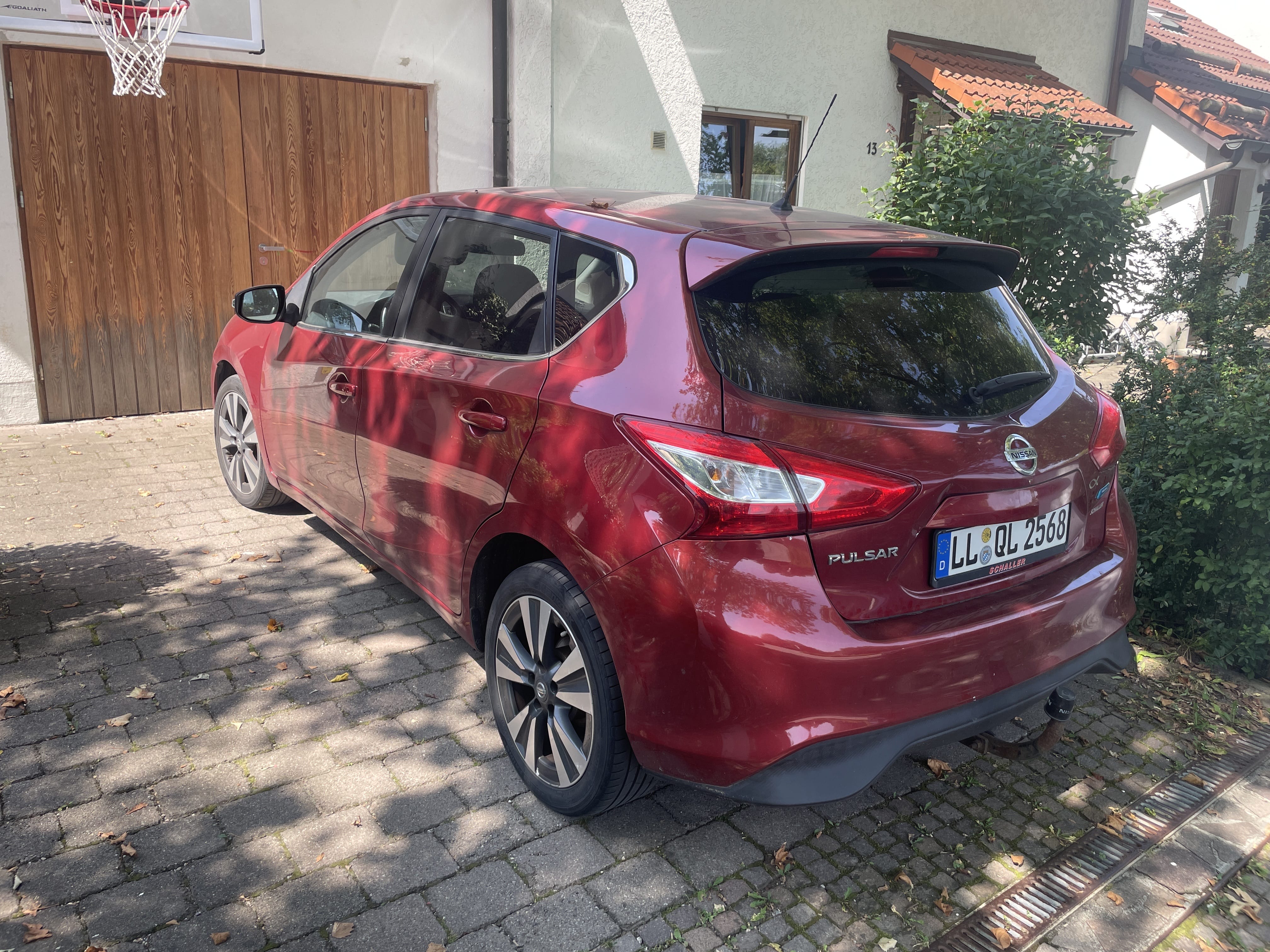 Nissan Pulsar mit Klimaanlage