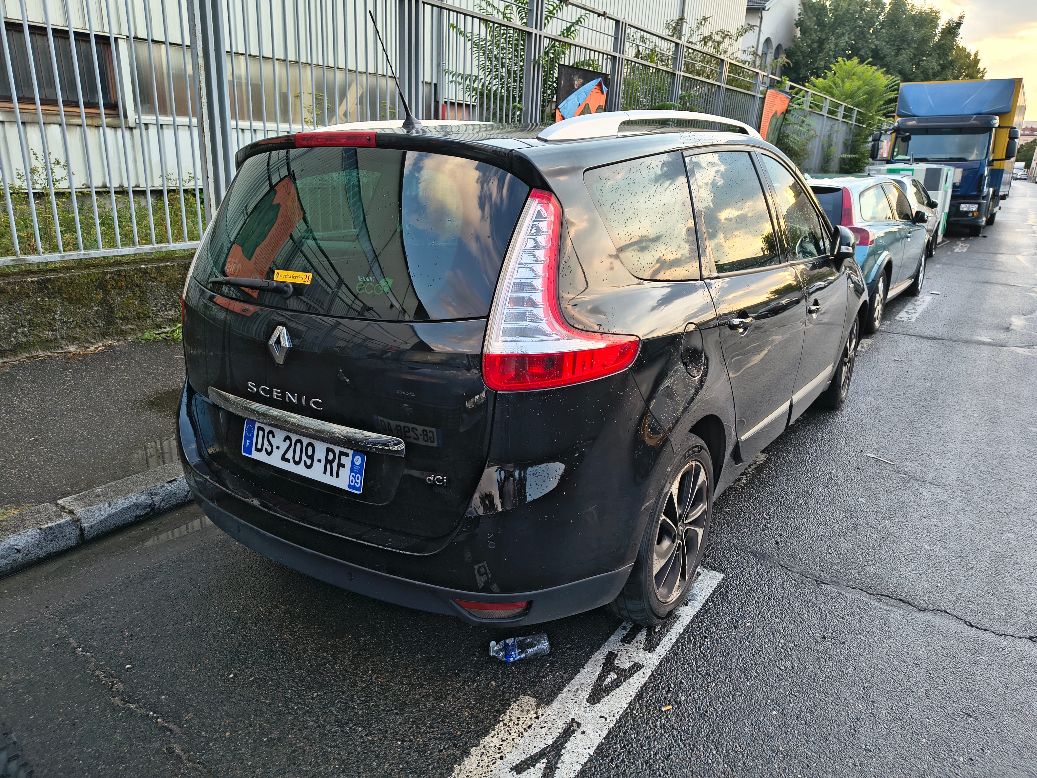Renault Grand Scenic avec Caméra de recul