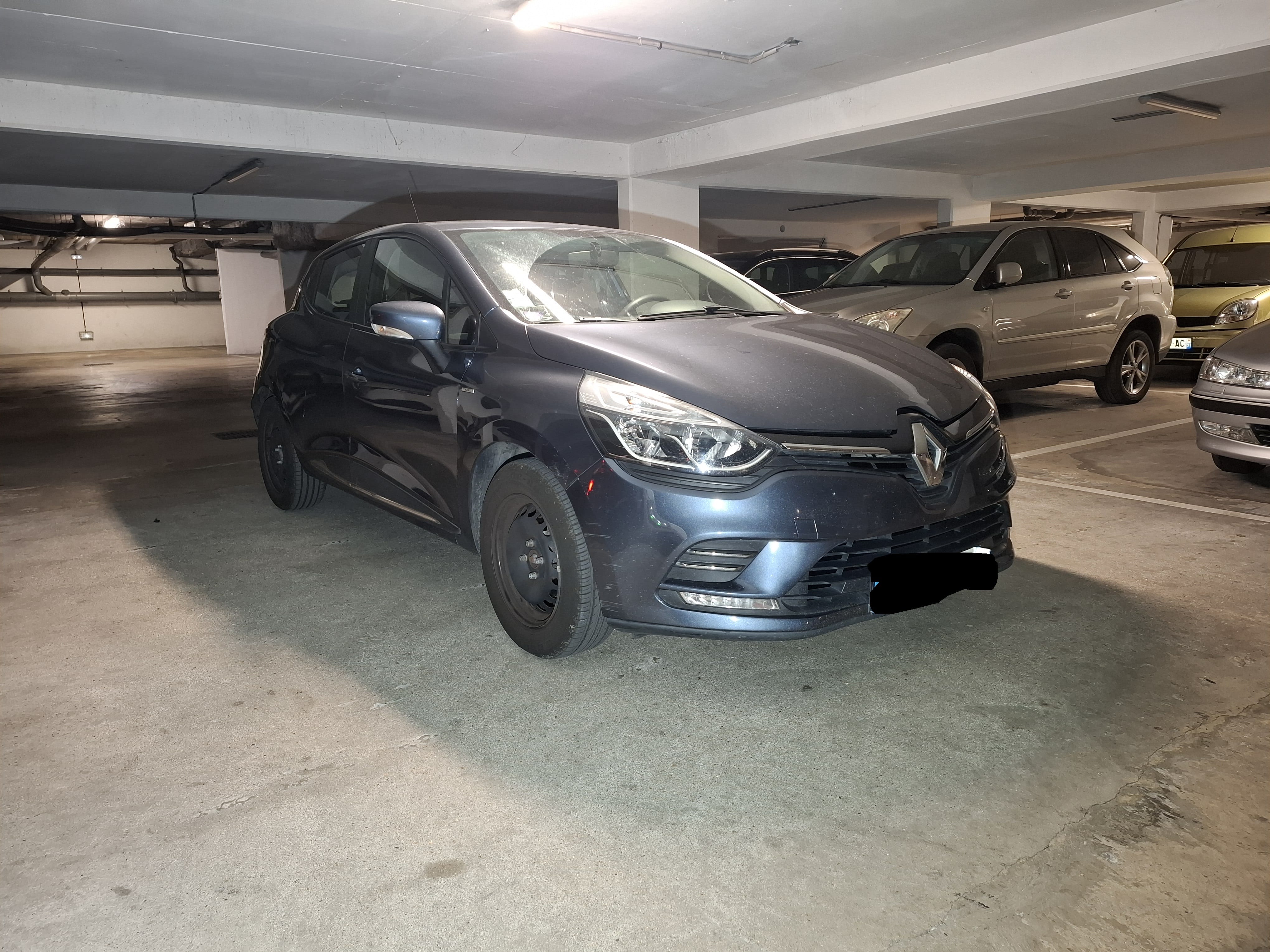 Renault Clio FH110 avec Audio Bluetooth
