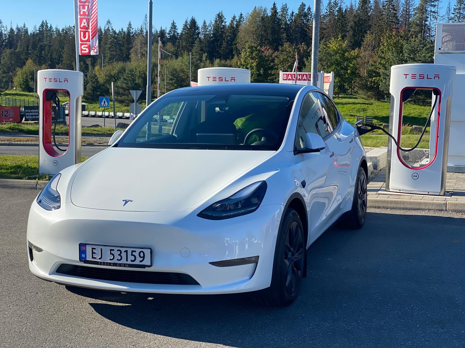 Tesla Model Y Long Range med Cruisekontroll