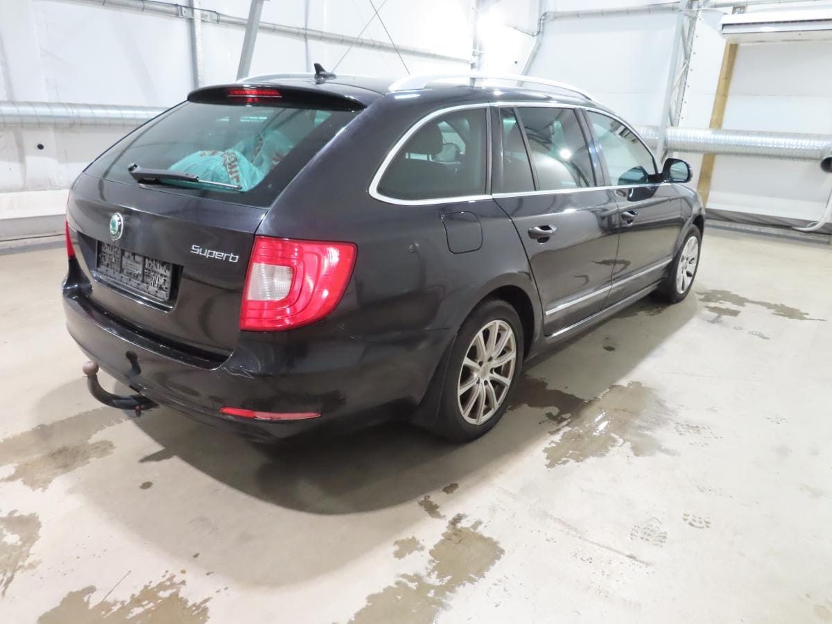 Skoda Superb med Cruisekontroll
