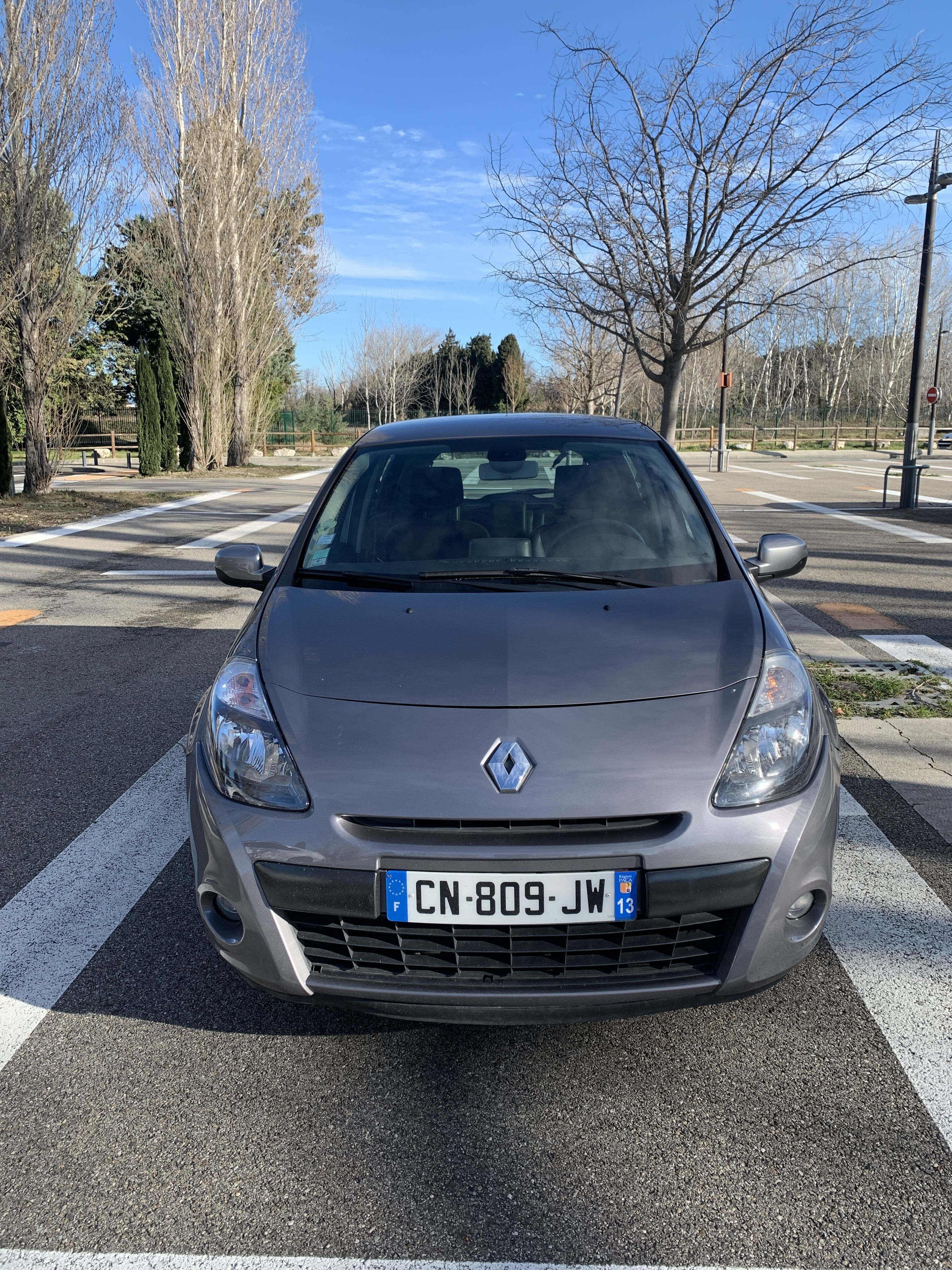 Renault Clio avec Pneus neige