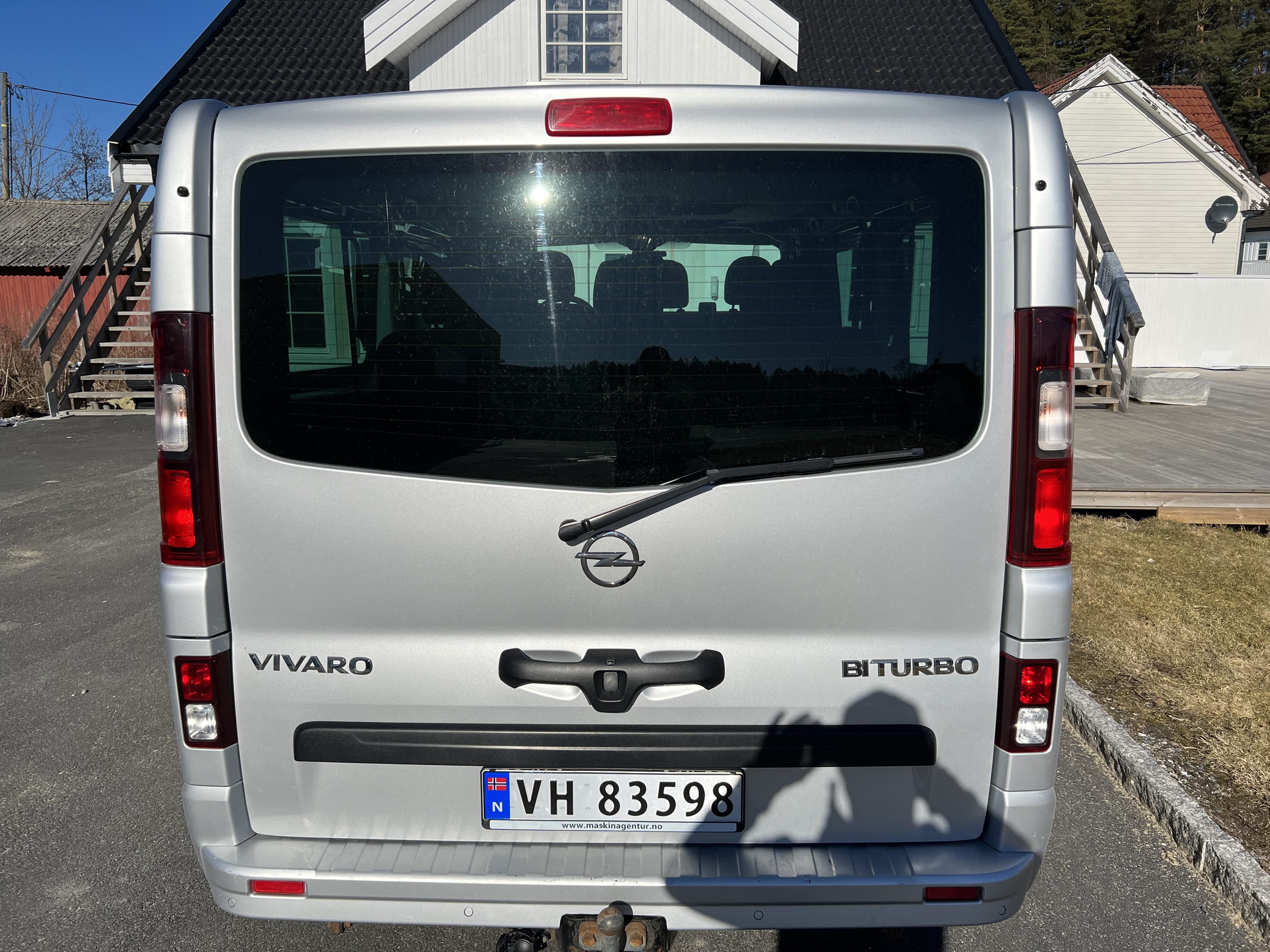 Opel Vivaro med Cruisekontroll
