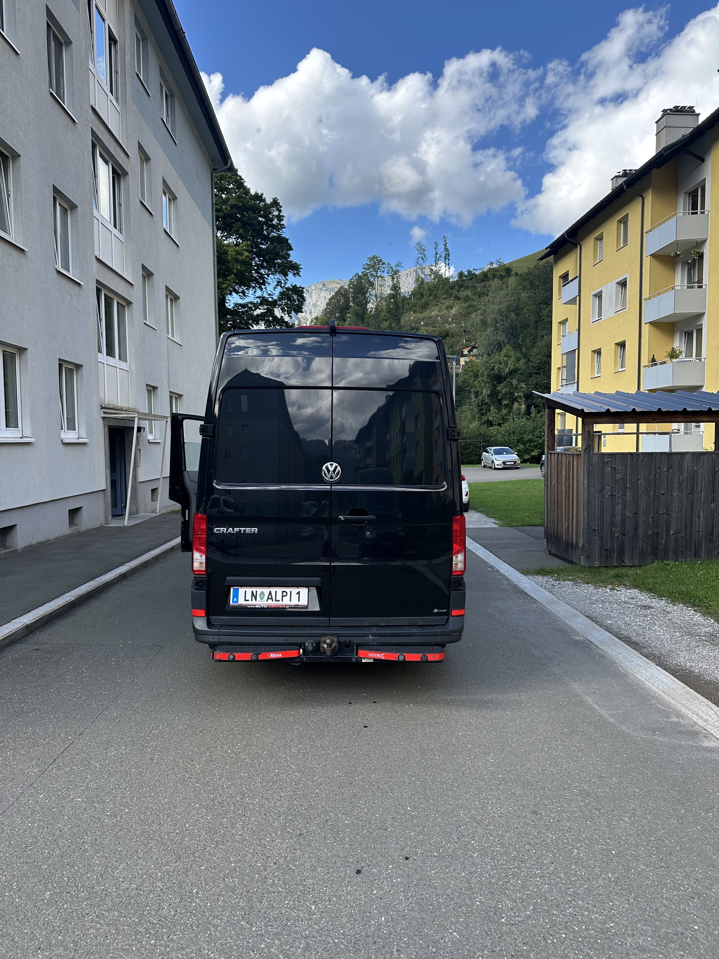 Volkswagen Crafter Van mit Klimaanlage