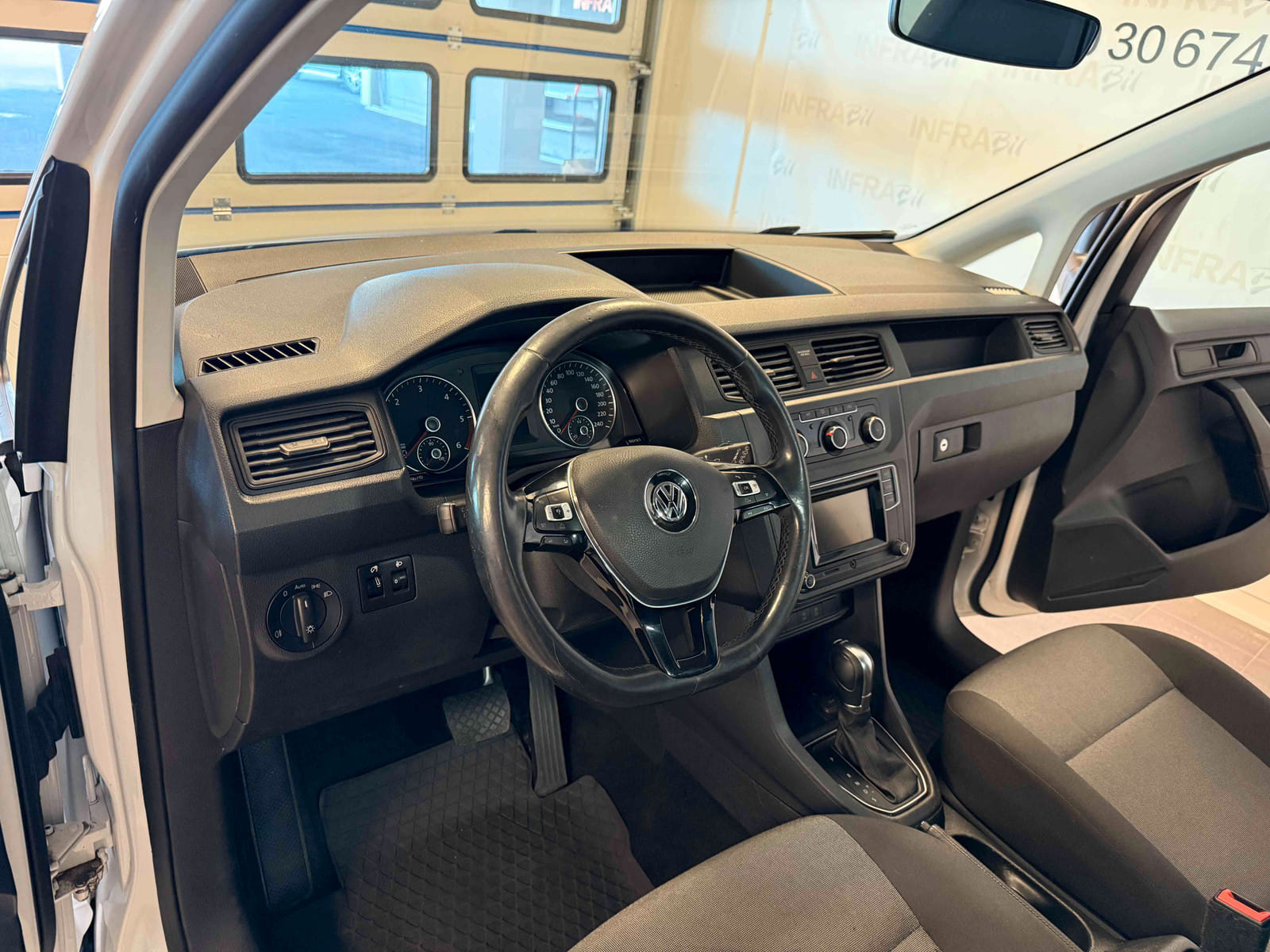 Volkswagen Caddy Maxi Varebil mit Tempomat