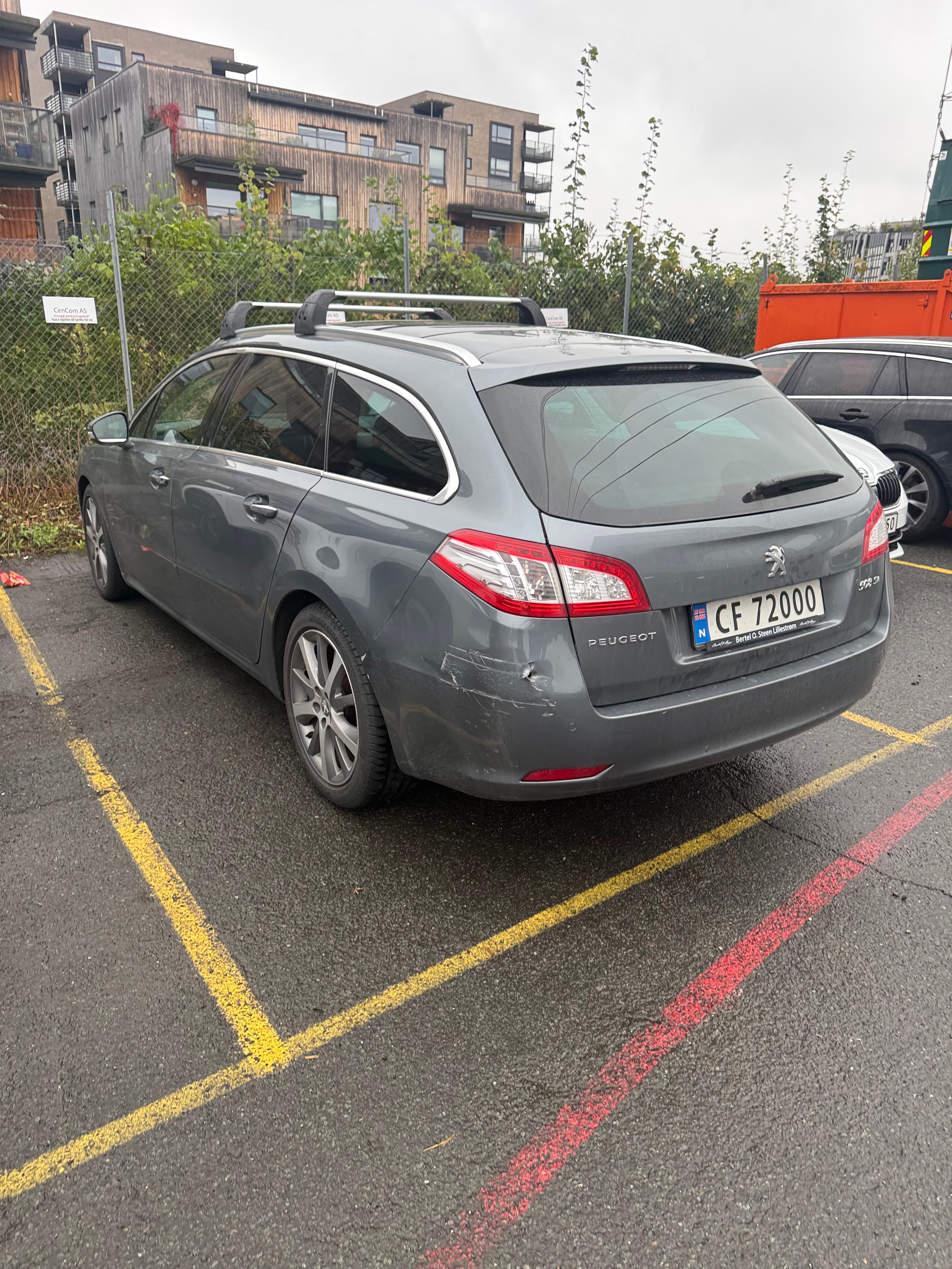 Peugeot 508 with Air conditioning