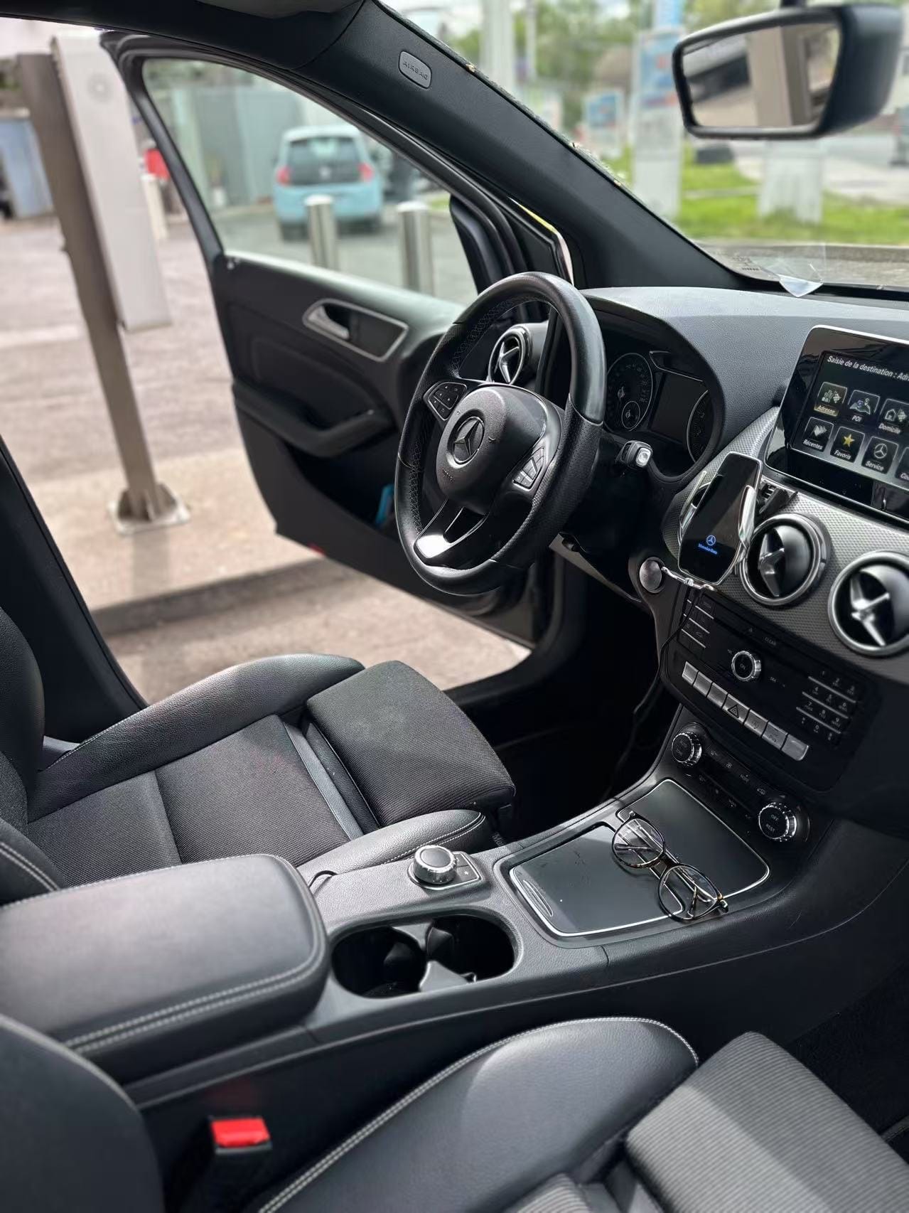 Mercedes-Benz Classe B avec Siège bébé