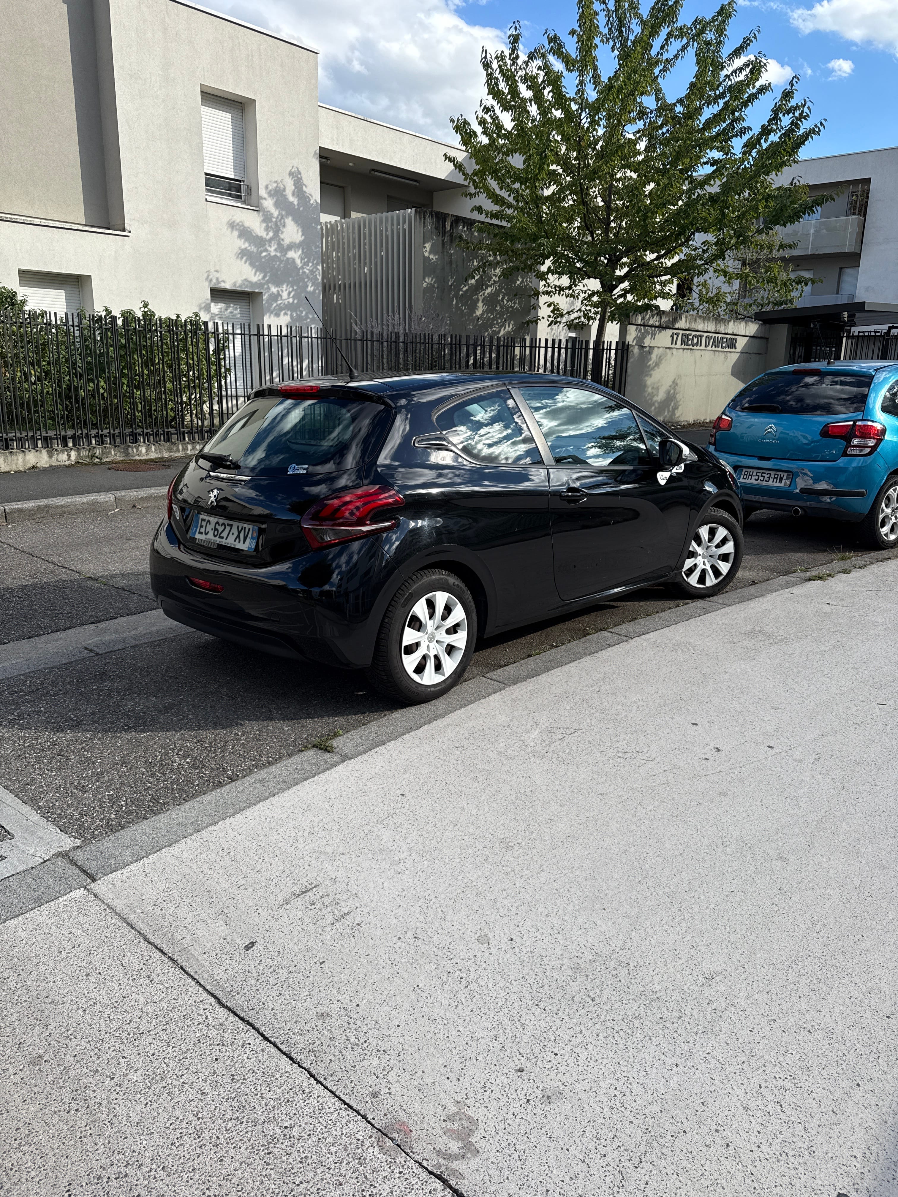 Peugeot 208 avec Régulateur de vitesse