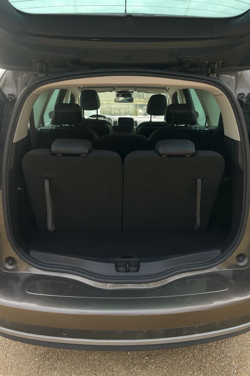 Renault Grand Scenic avec Entrée audio / iPod