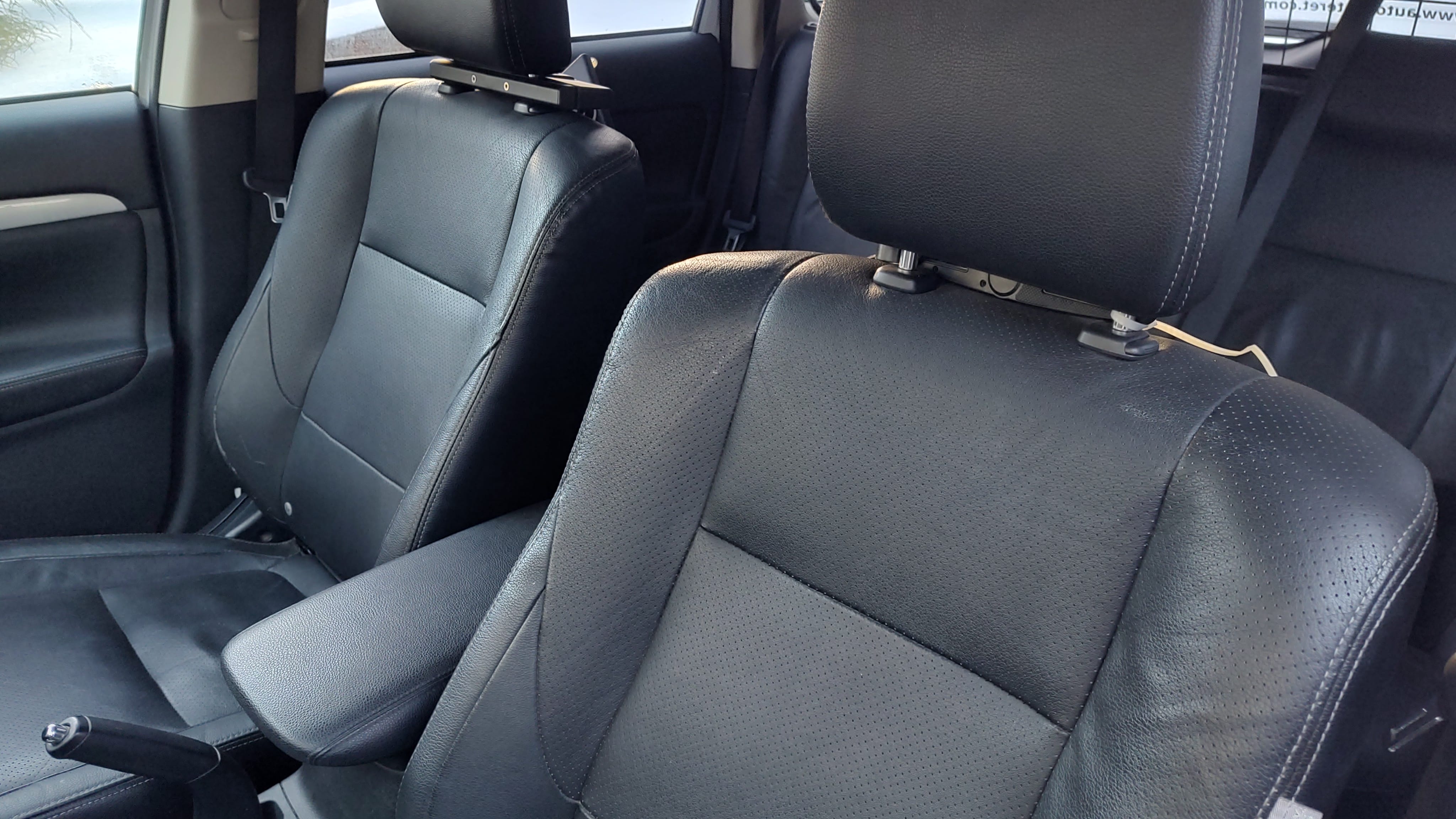 Mitsubishi Outlander CW0, ladbar hybrid med Skiboks