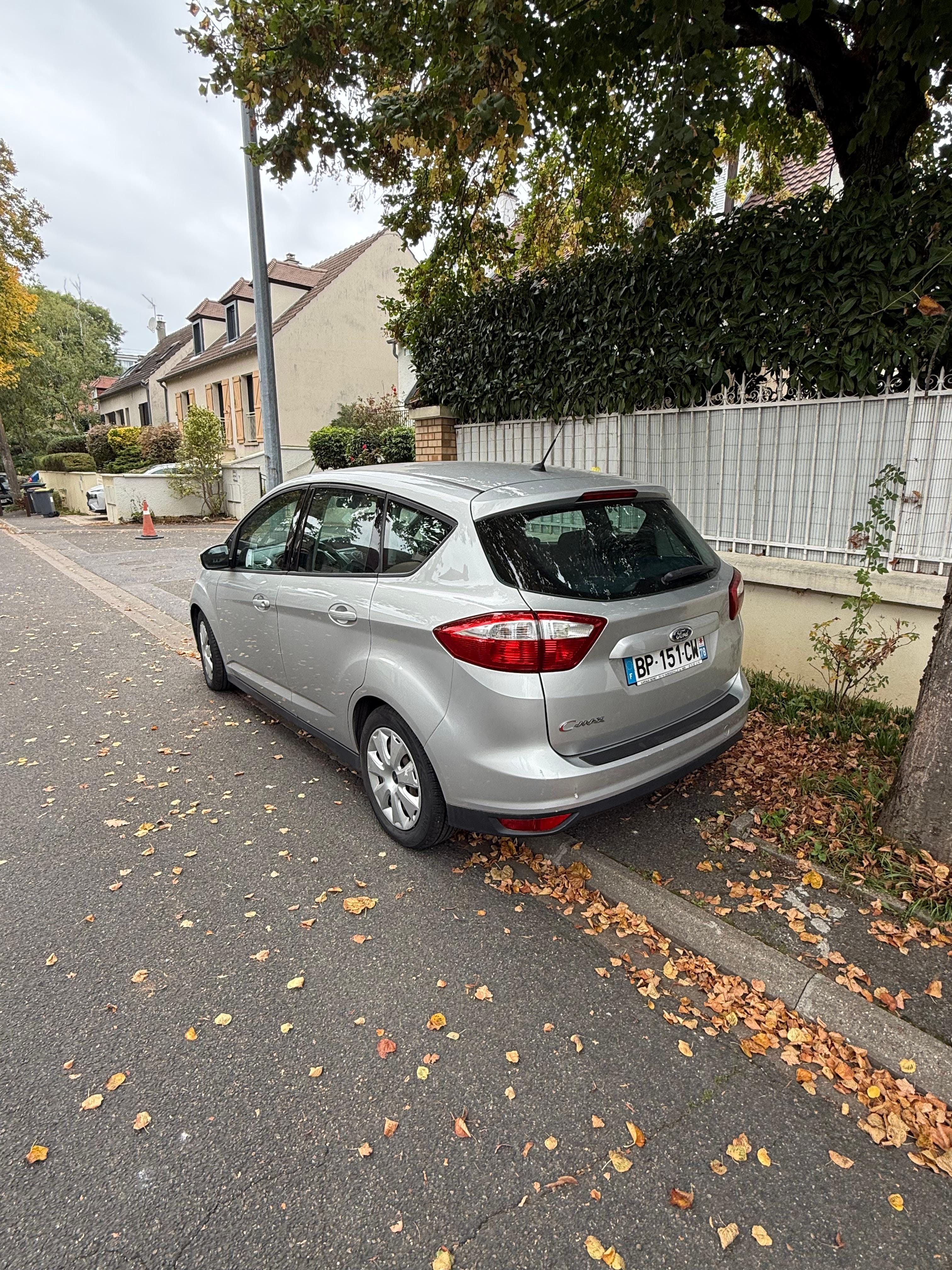 Ford C-Max avec Régulateur de vitesse