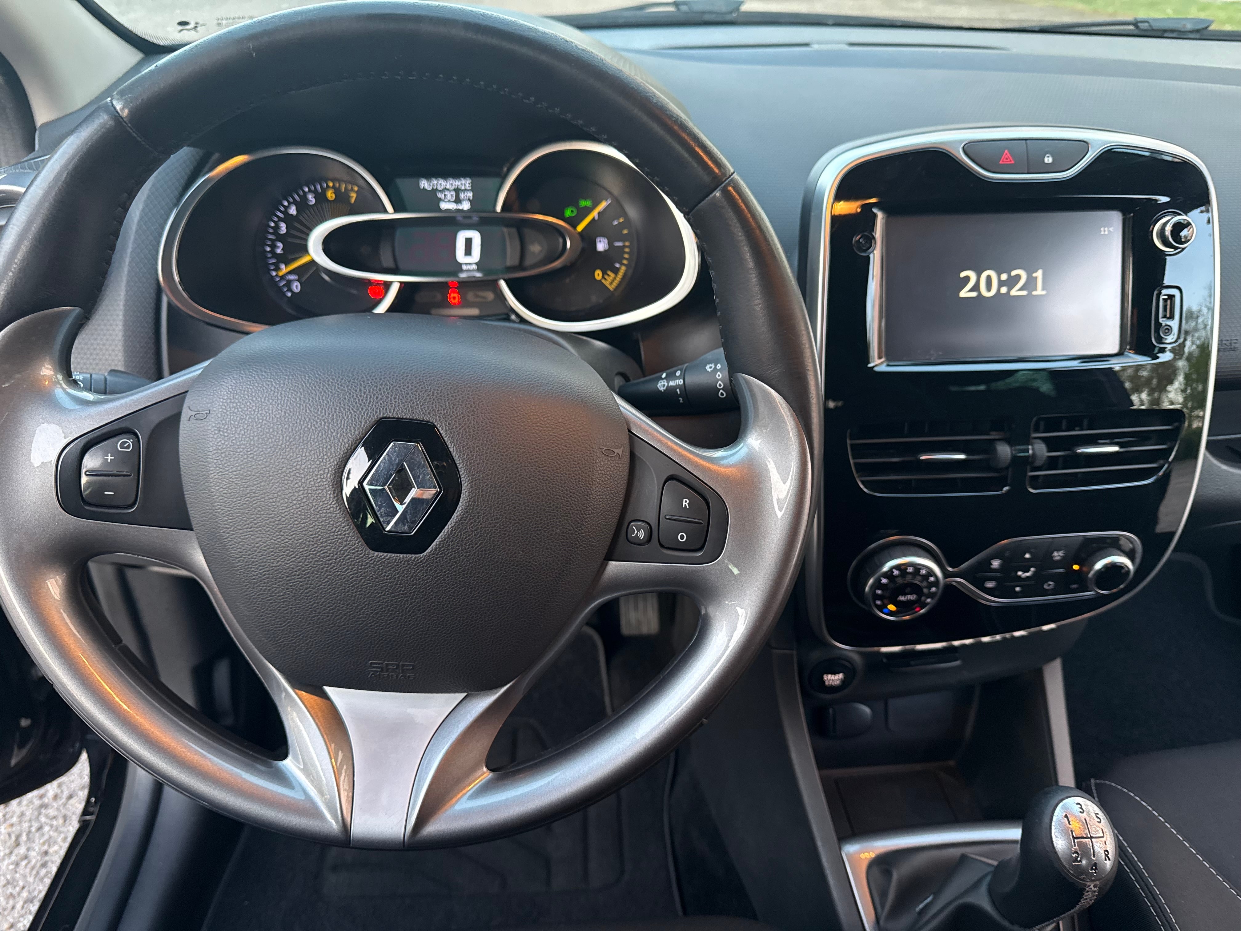 Renault Clio avec Régulateur de vitesse