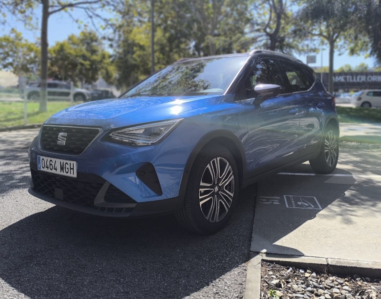 Seat Arona, 2023, Gasolina 95