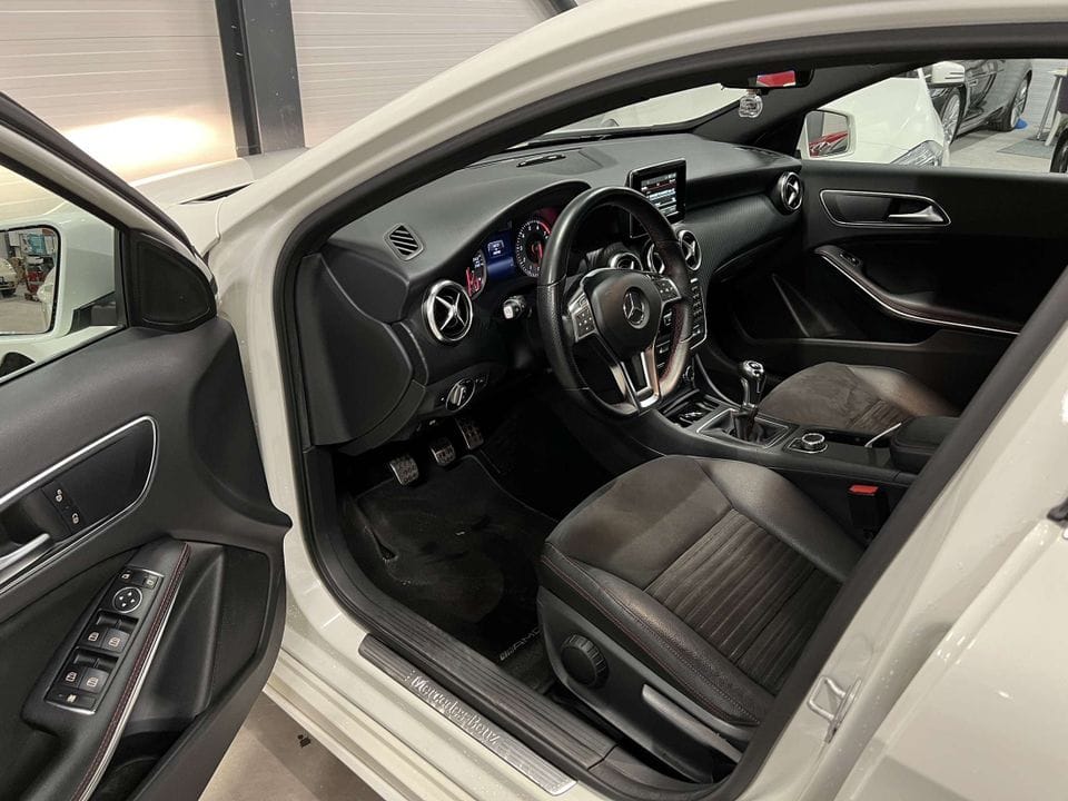 Mercedes-Benz A-Klasse med Bluetooth audio