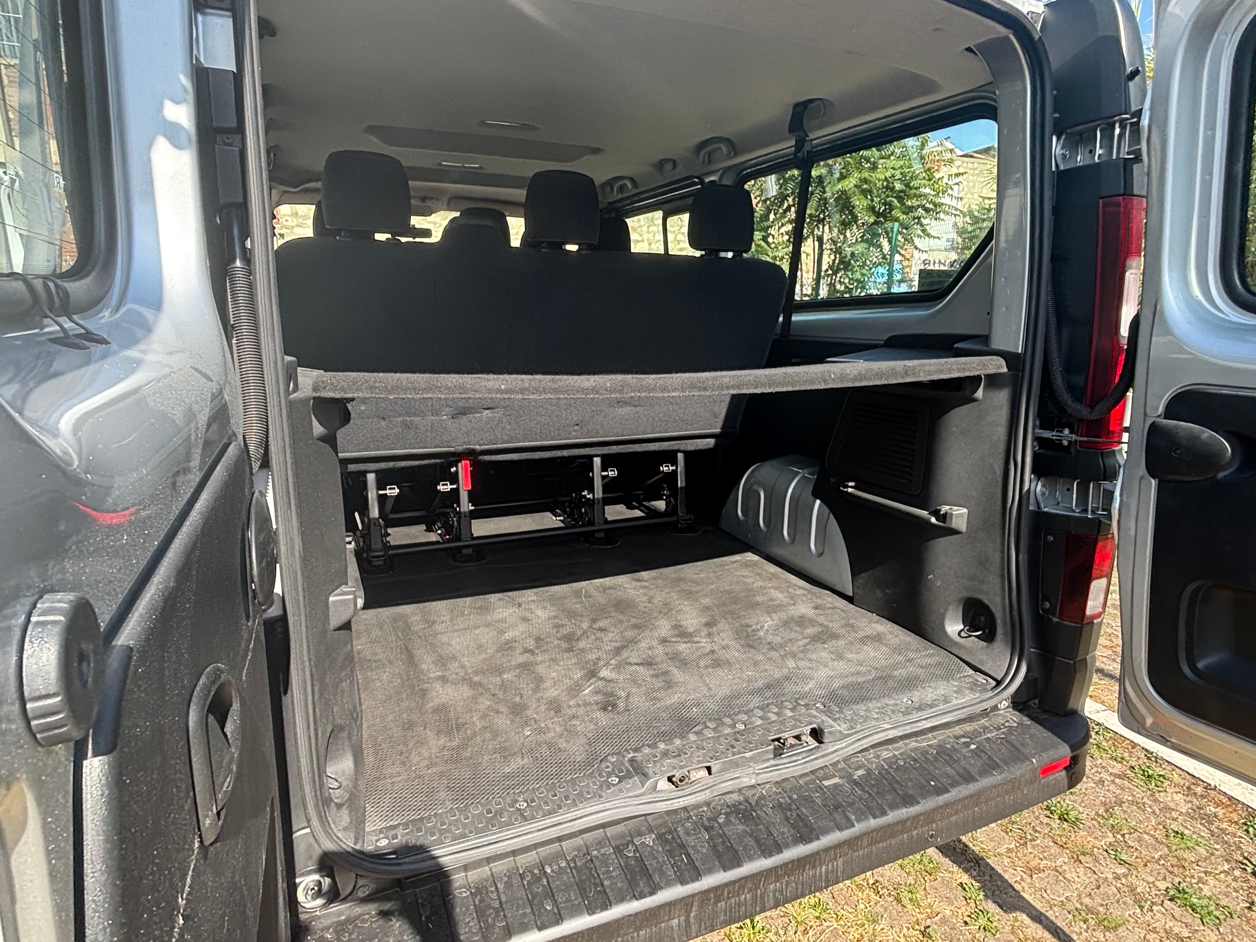 Renault Trafic avec Apple CarPlay