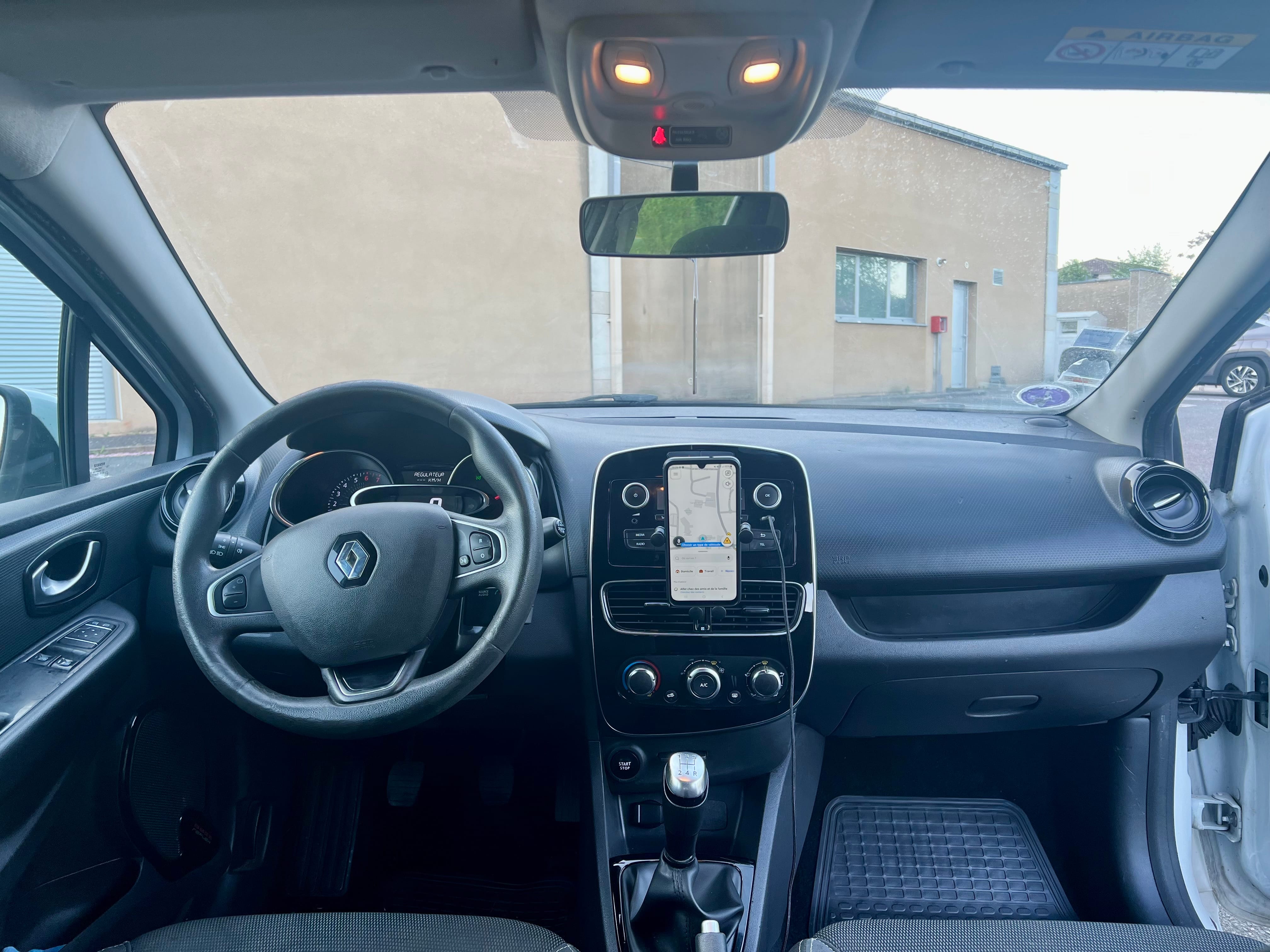Renault Clio avec Régulateur de vitesse