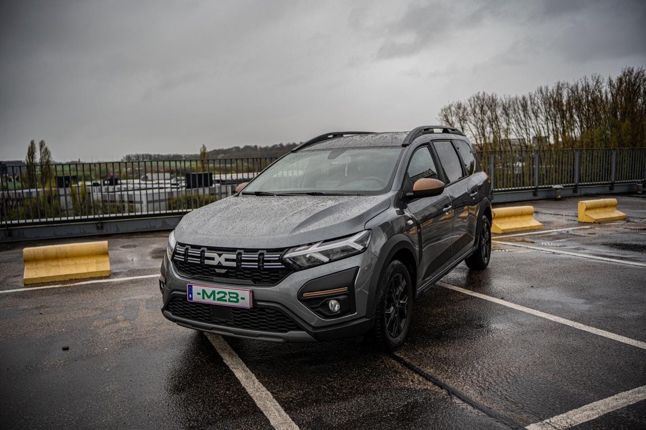 Dacia Jogger, 2026, Euro 95 (E10), 7 zitplaatsen