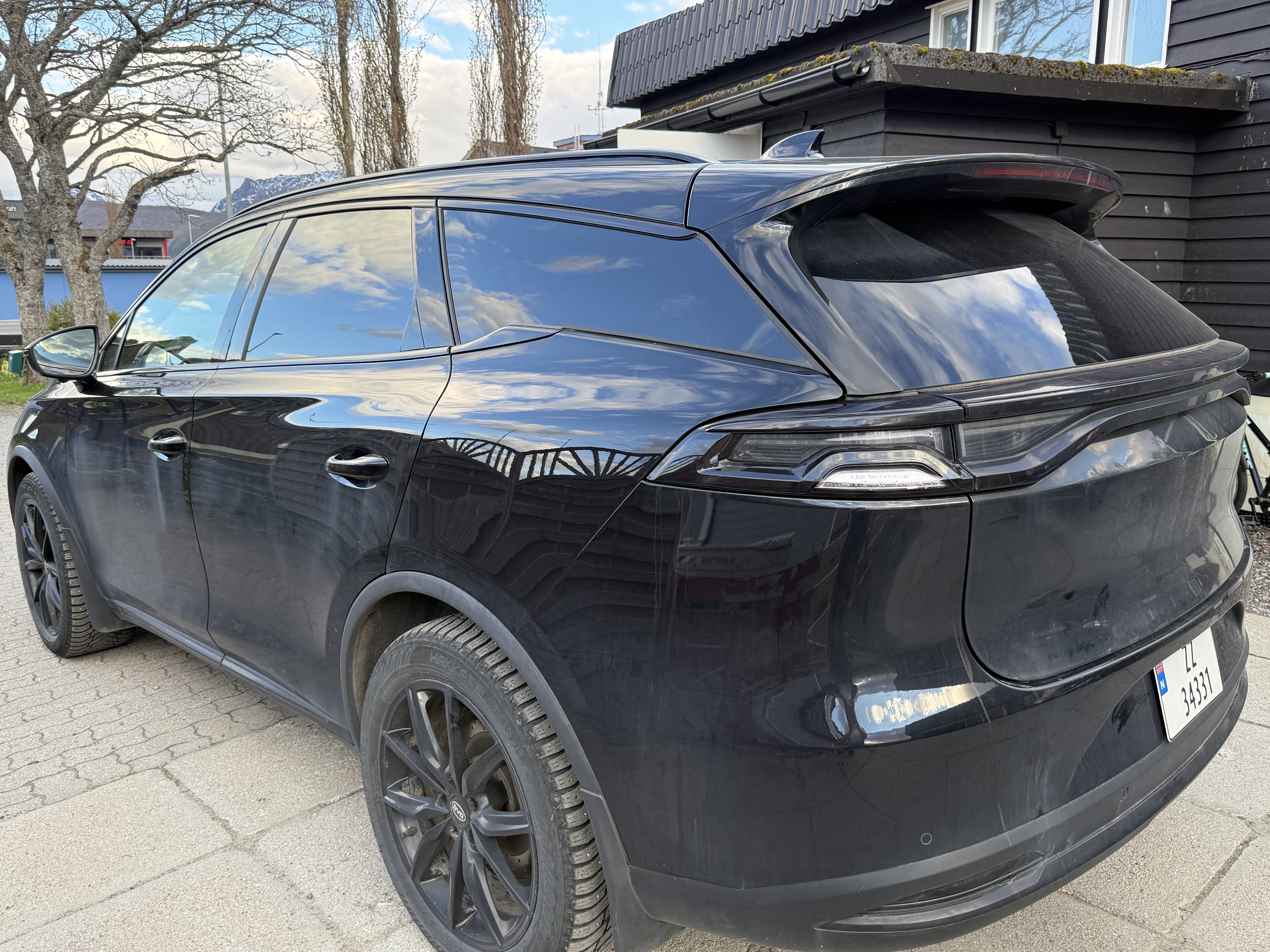 BYD Tang med Ryggekamera