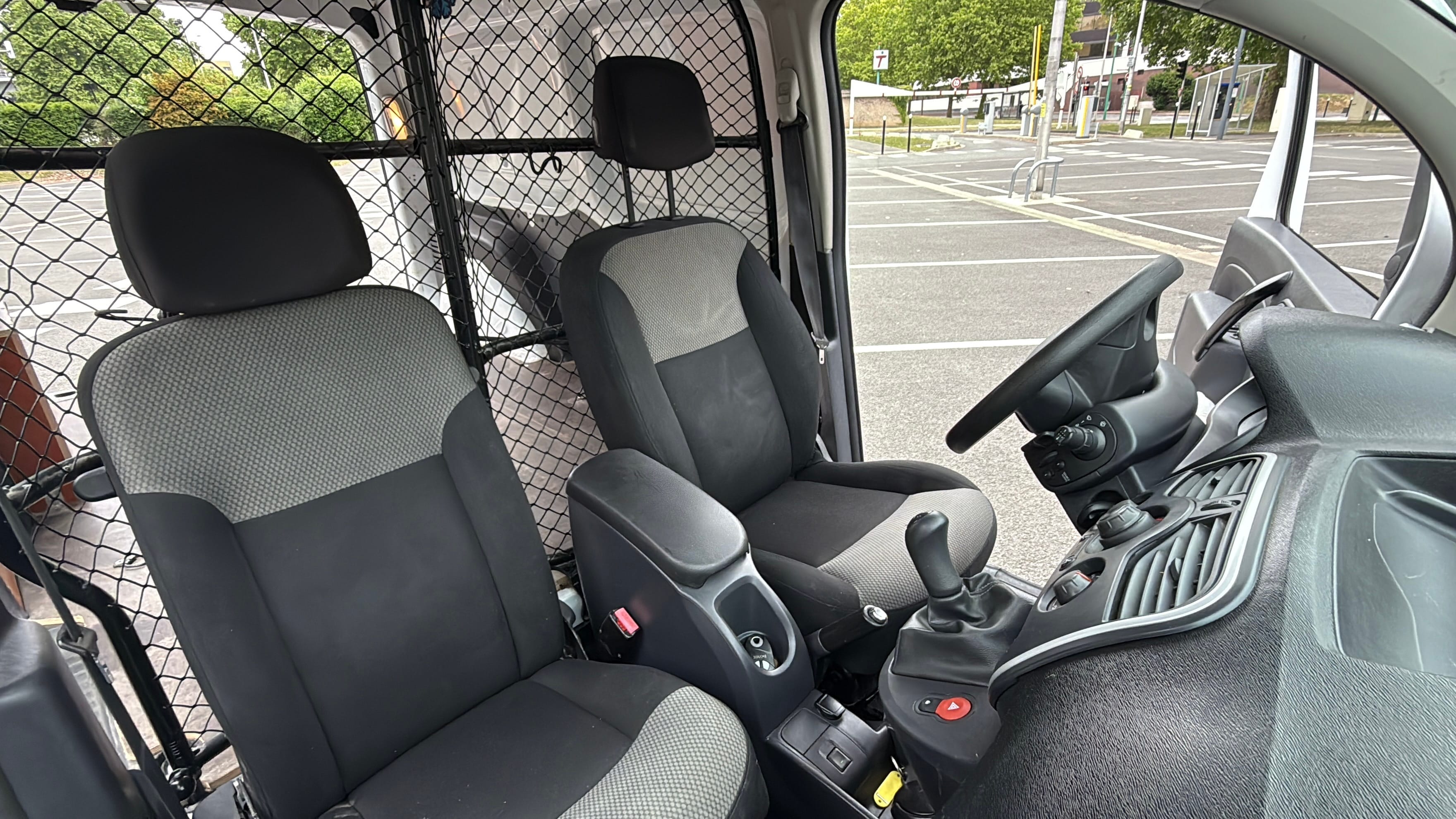 Renault Kangoo Express ALLONGÉ 4,23m² avec Audio Bluetooth
