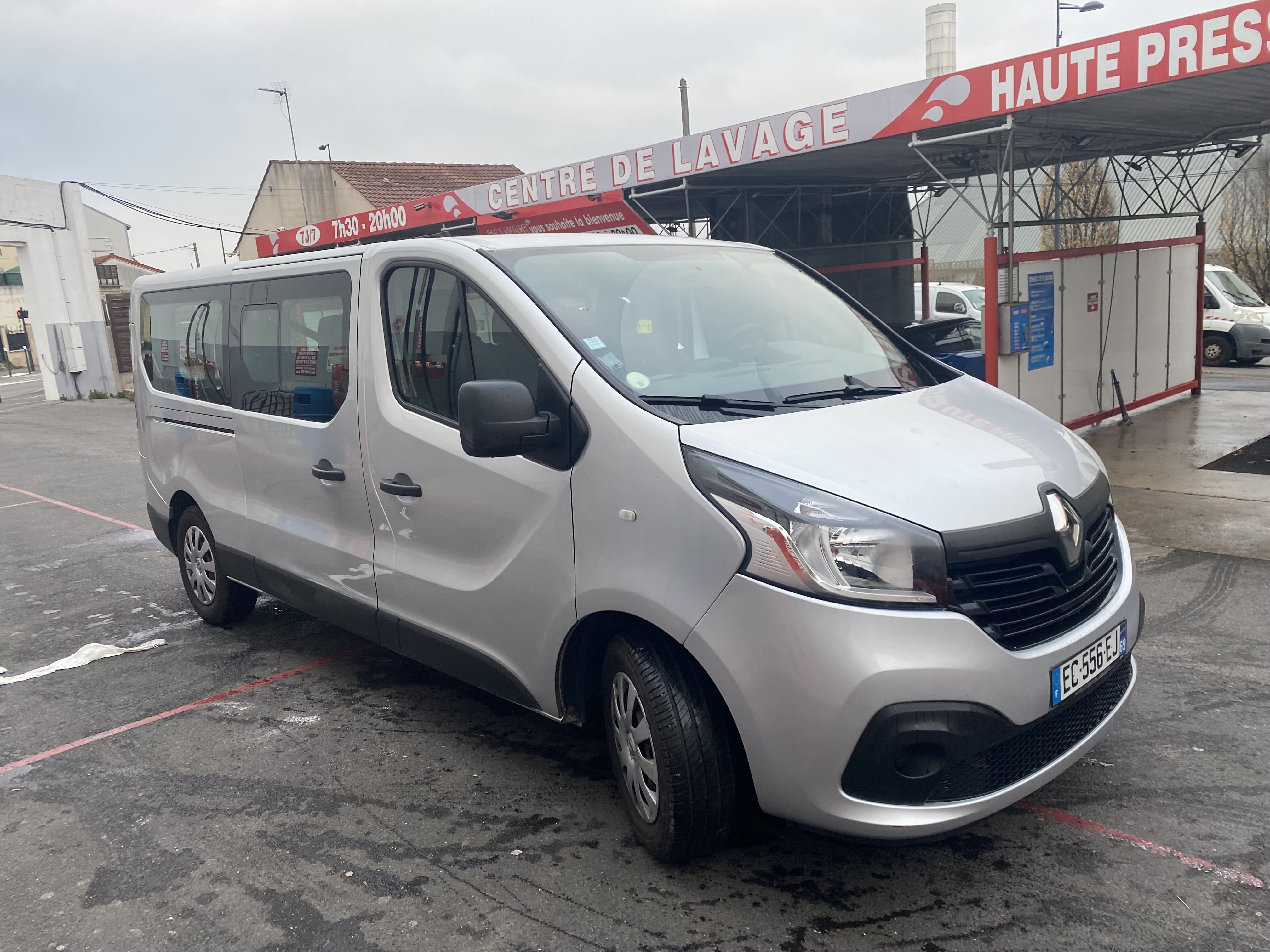 Renault Trafic Passenger avec Climatisation