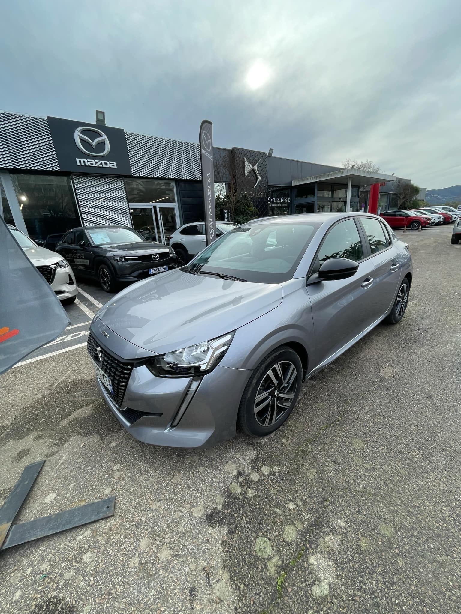 Peugeot 208 avec Climatisation