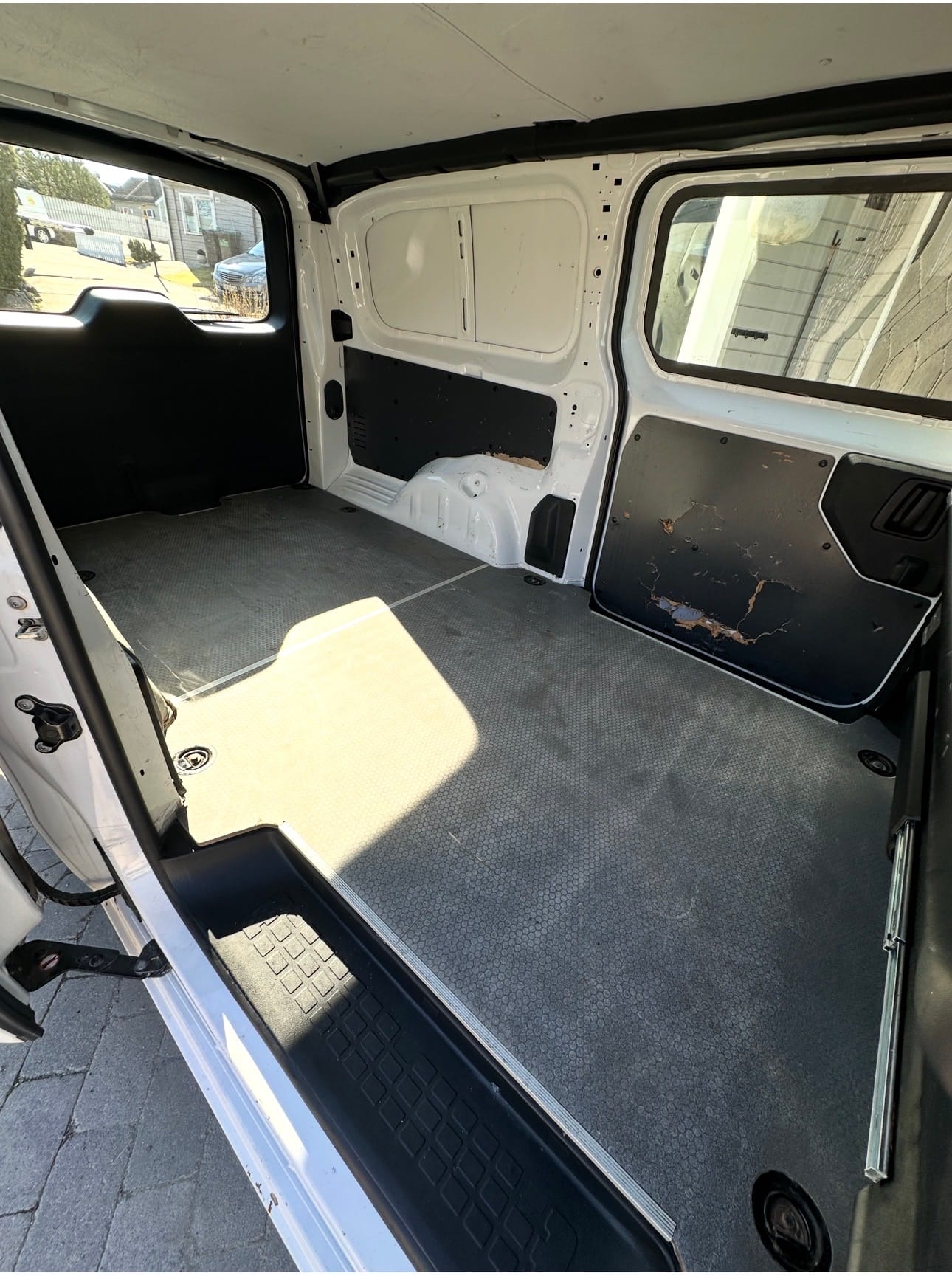 Toyota Proace Varebil L2(lang type) 6,1 m3 lasterom med GPS