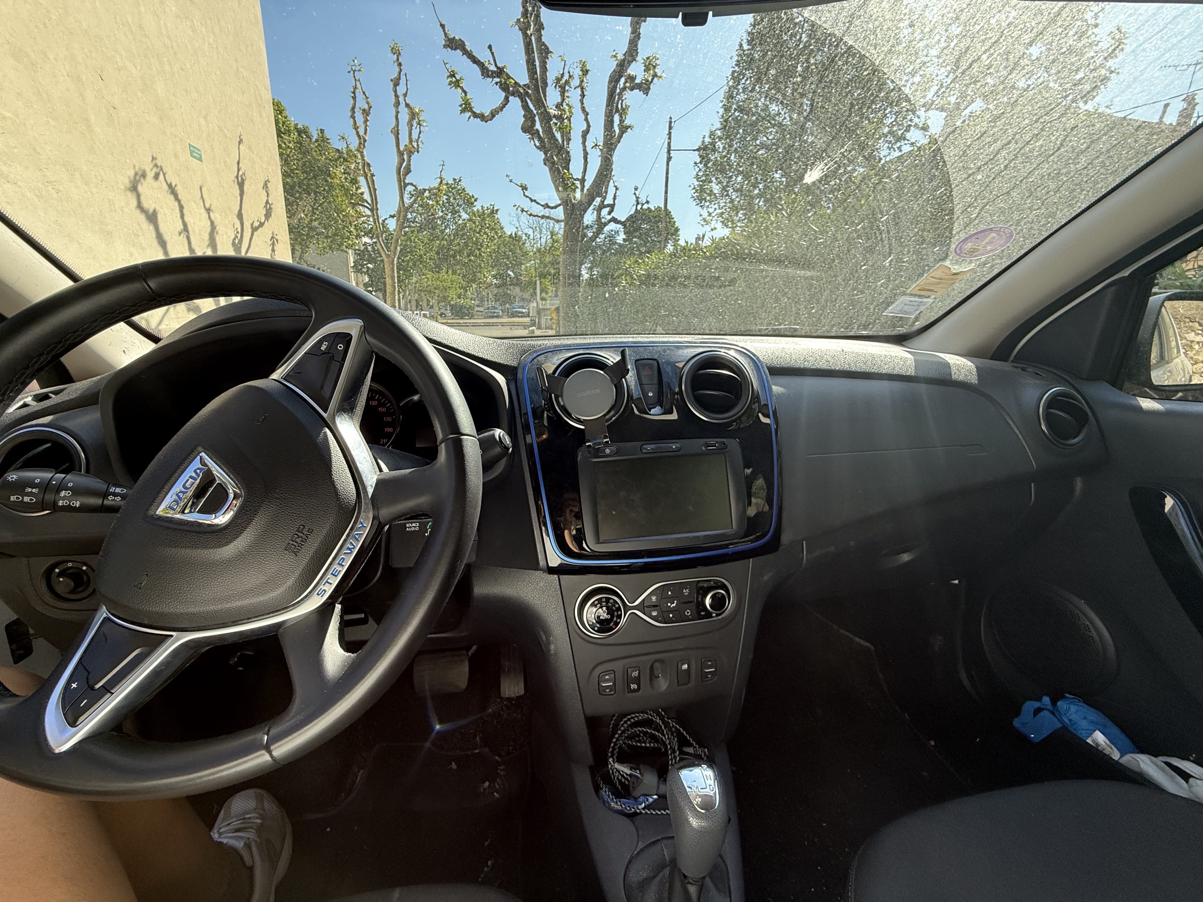 Dacia Sandero met Cruise control