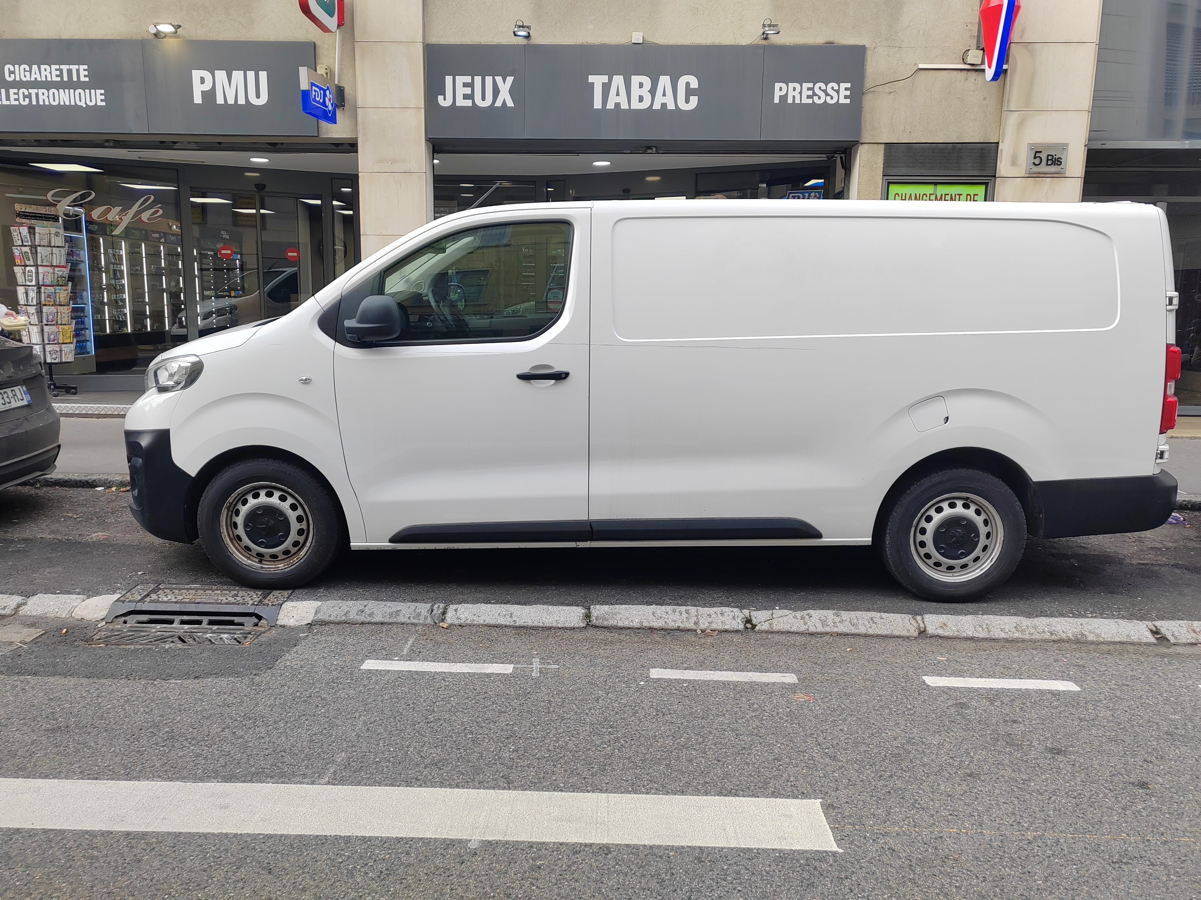 Peugeot Expert Long - 2.0L BlueHDI 120ch (6m3) avec Régulateur de vitesse