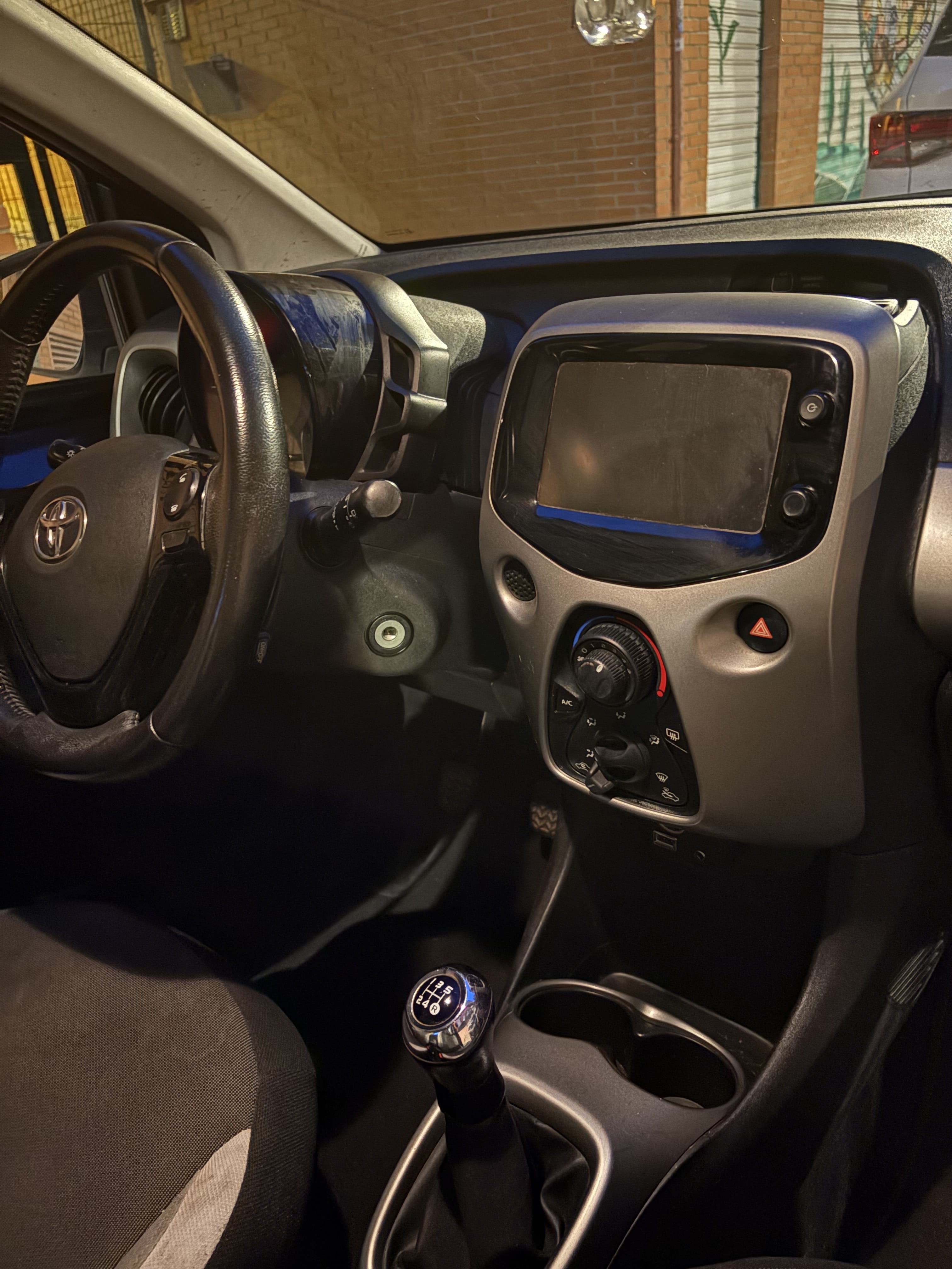 Toyota Aygo X med Bluetooth audio